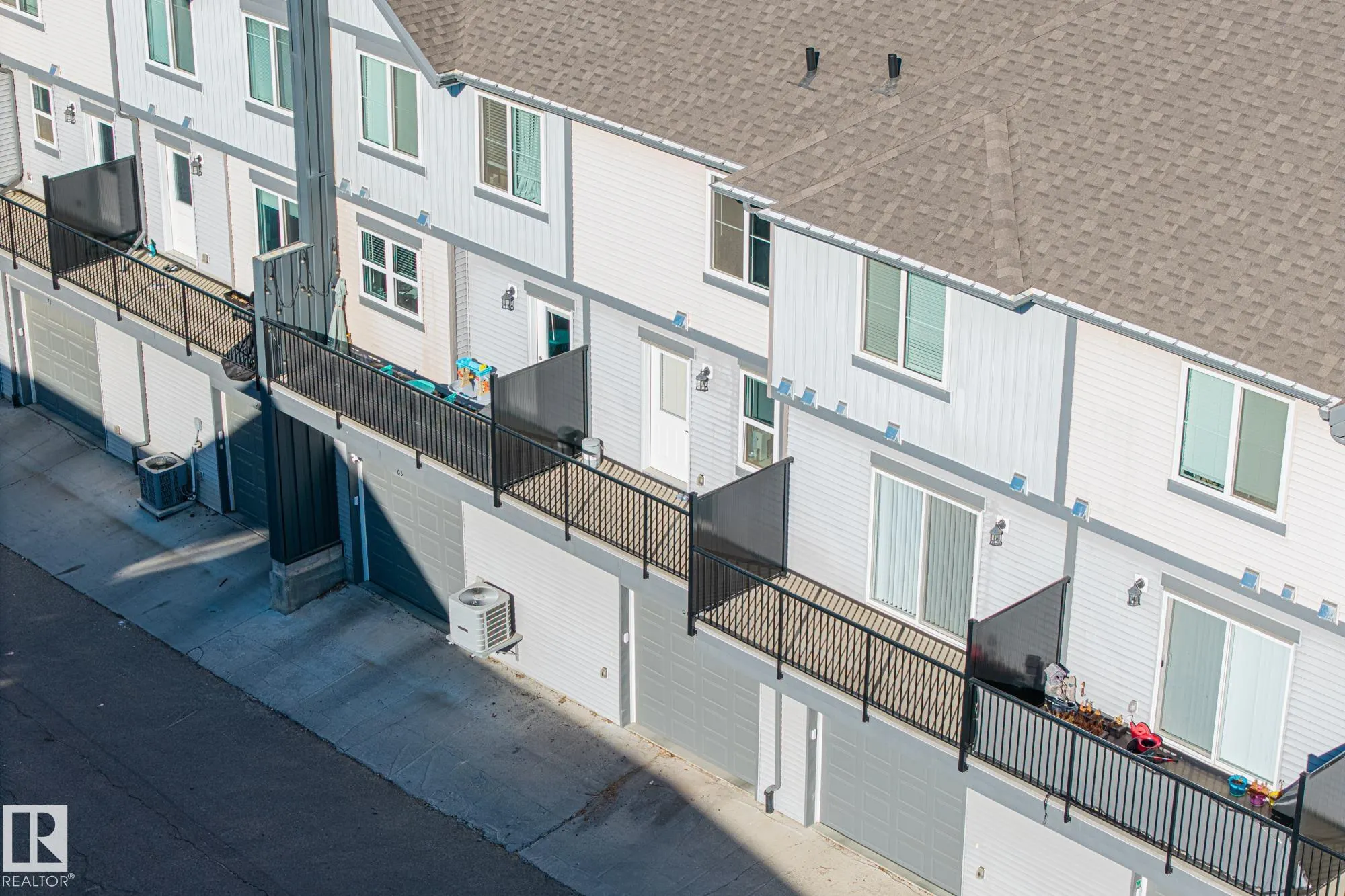 655 WATT Boulevard