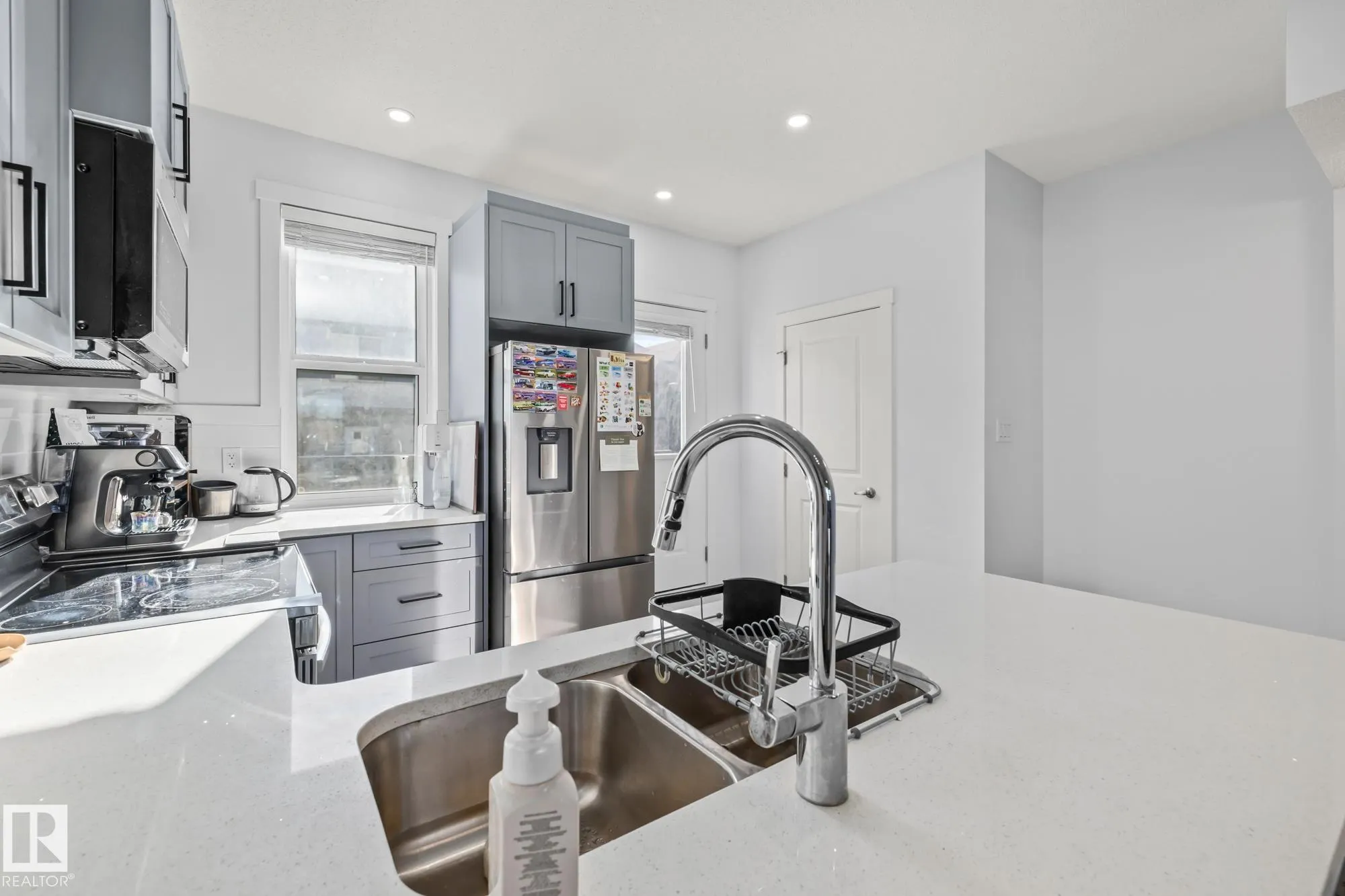 655 WATT Boulevard