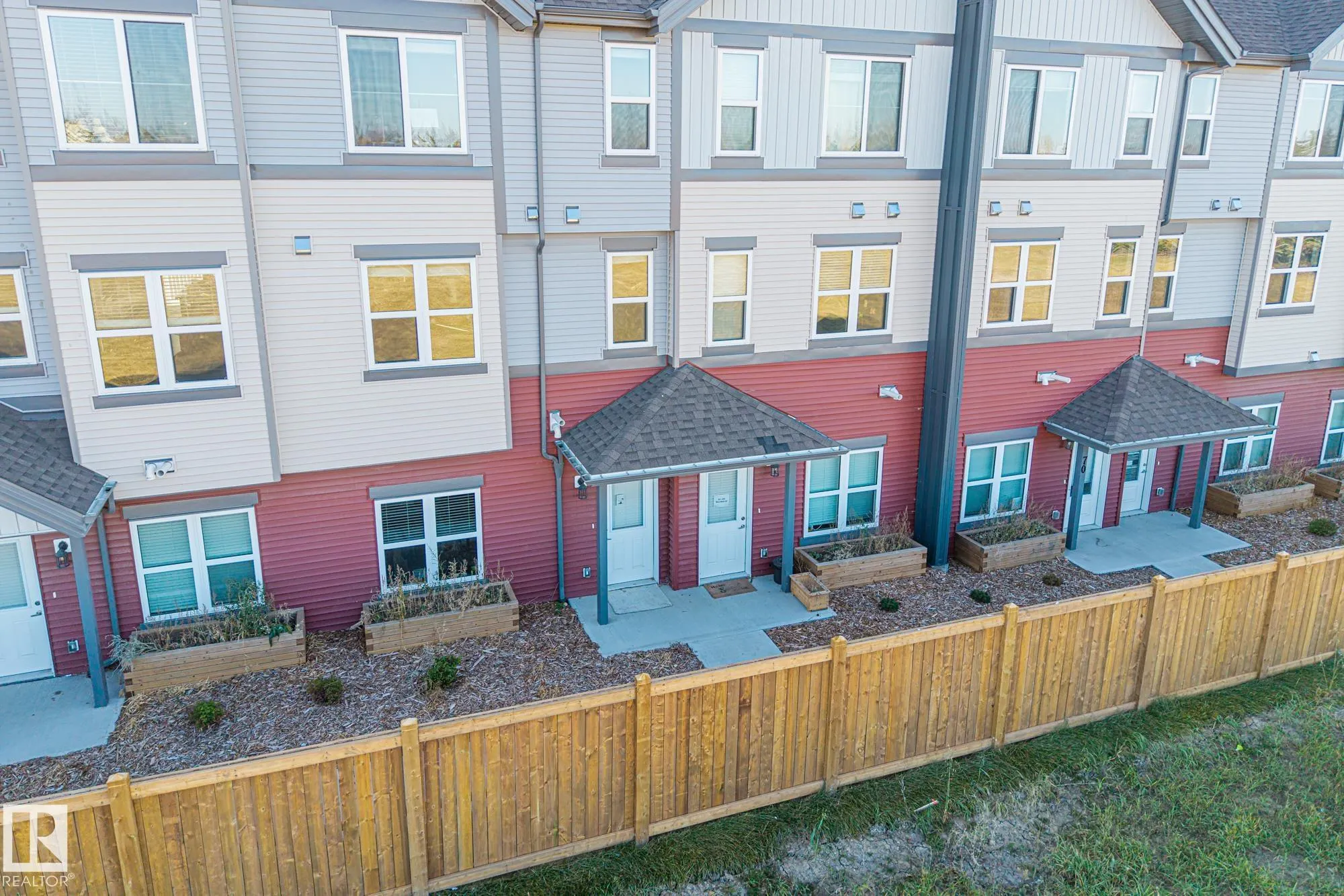 655 WATT Boulevard