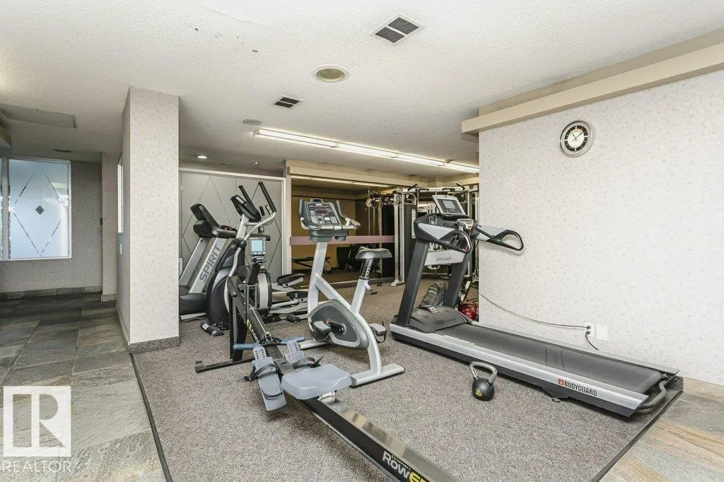 10135 SASKATCHEWAN Drive