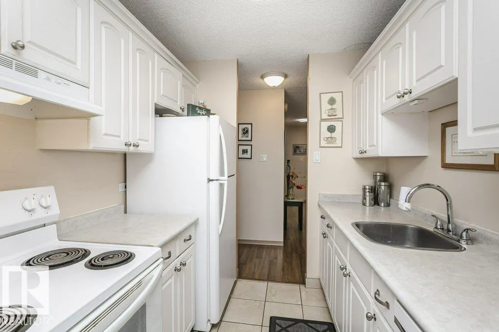 10135 SASKATCHEWAN Drive