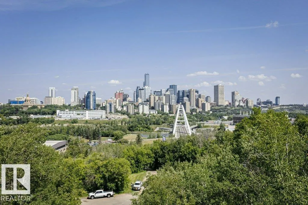 10135 SASKATCHEWAN Drive