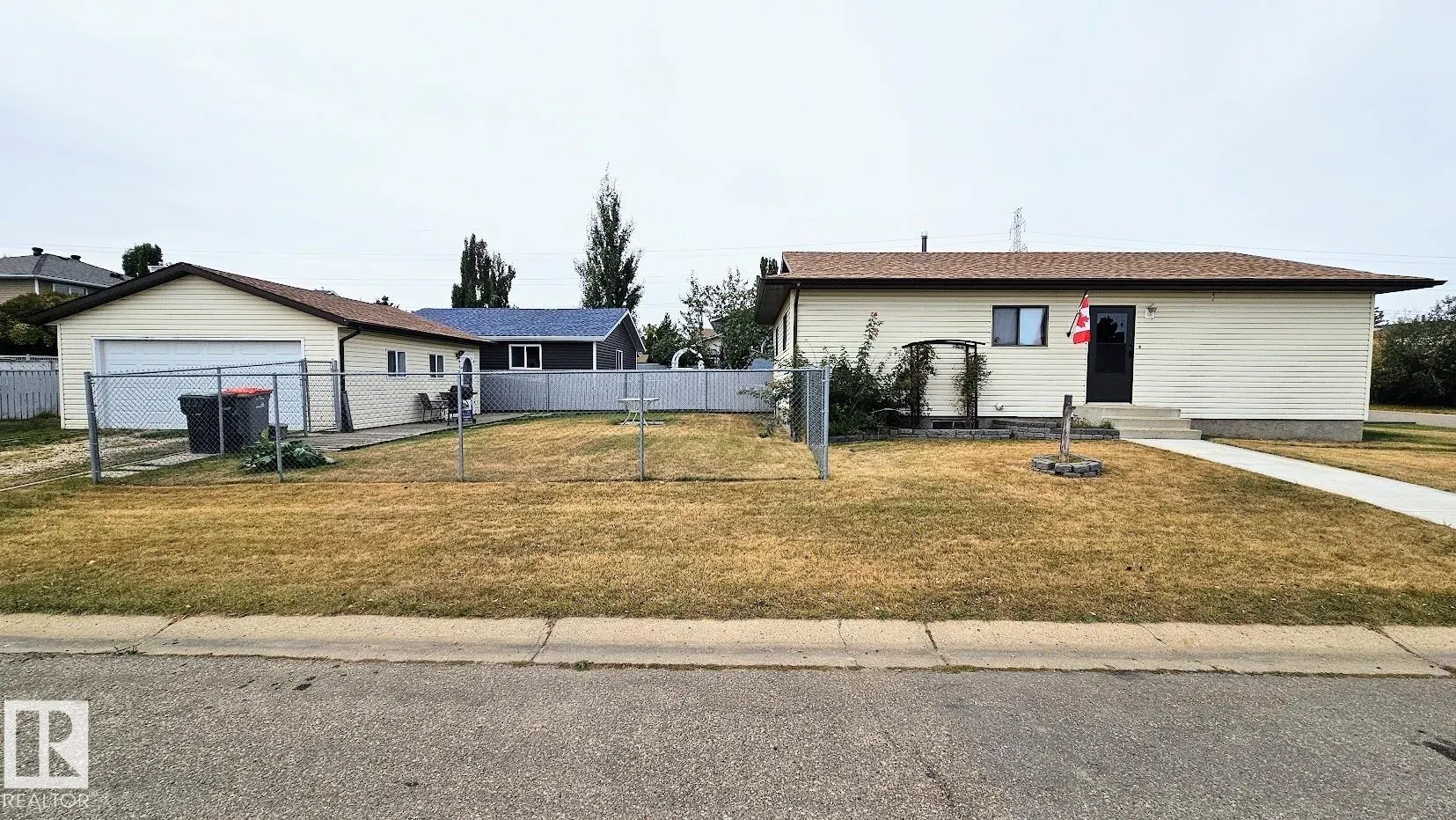 284 PORTER Avenue