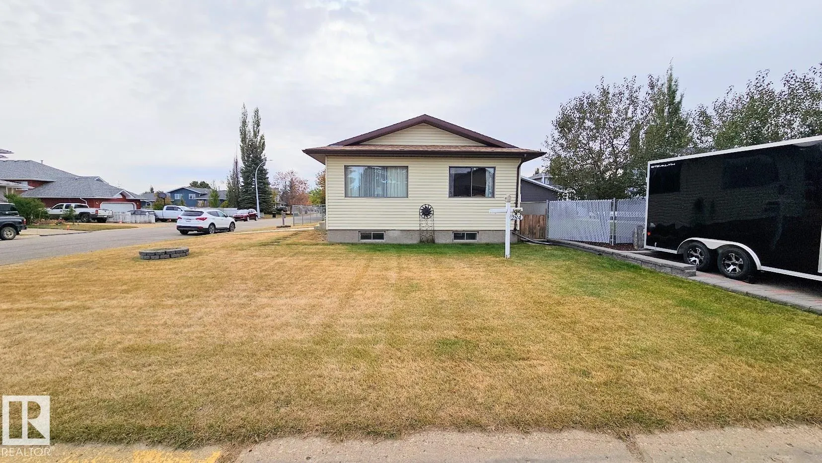 284 PORTER Avenue
