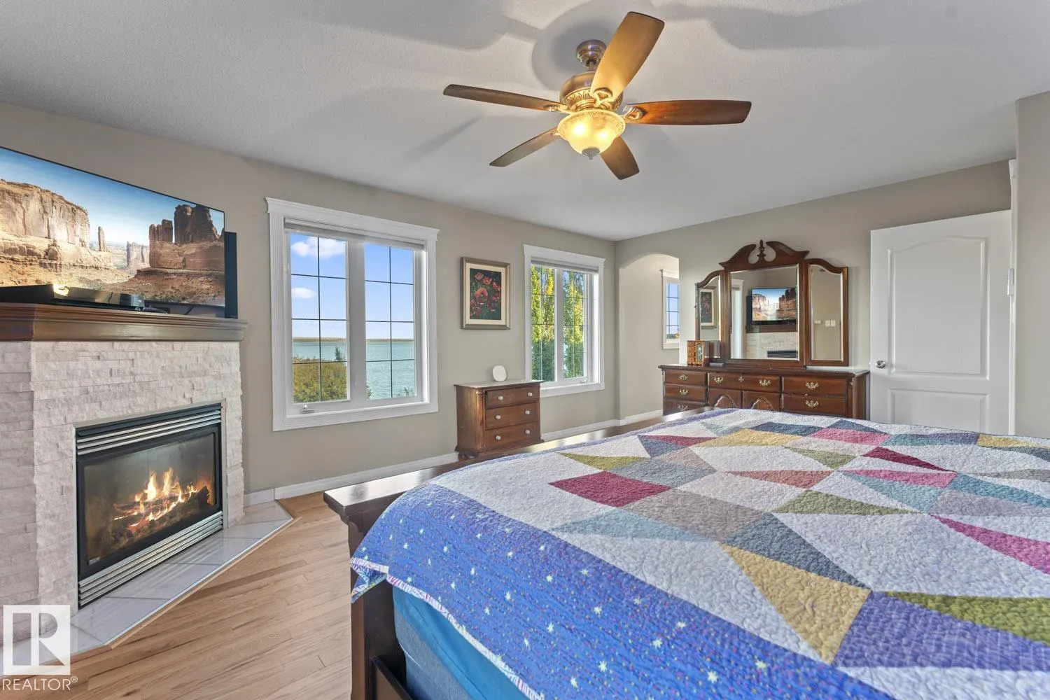 1512 Horseshoe Bay Estates