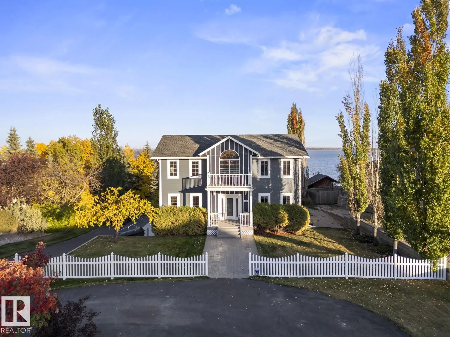 1512 Horseshoe Bay Estates