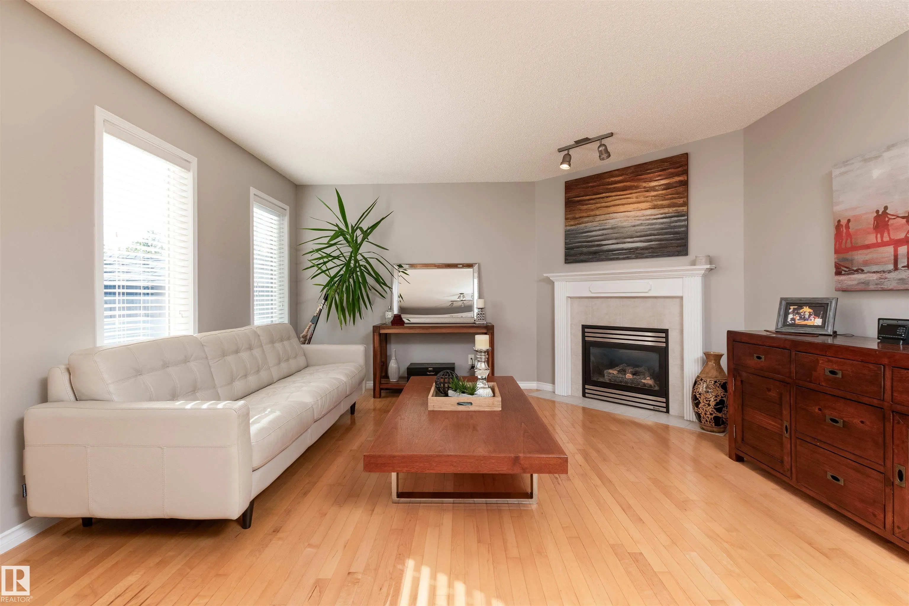 109 Foxboro Road