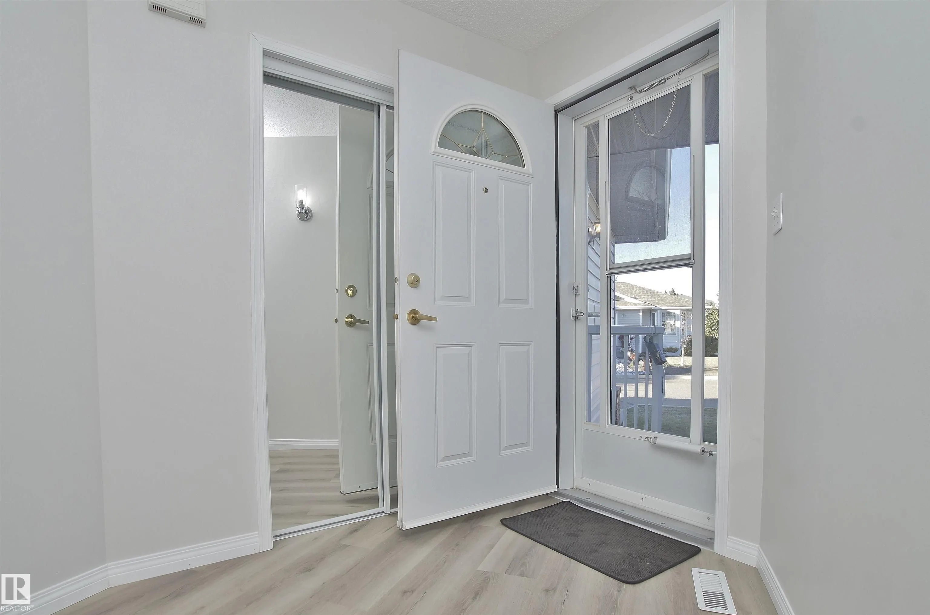 7 CRANFORD Way