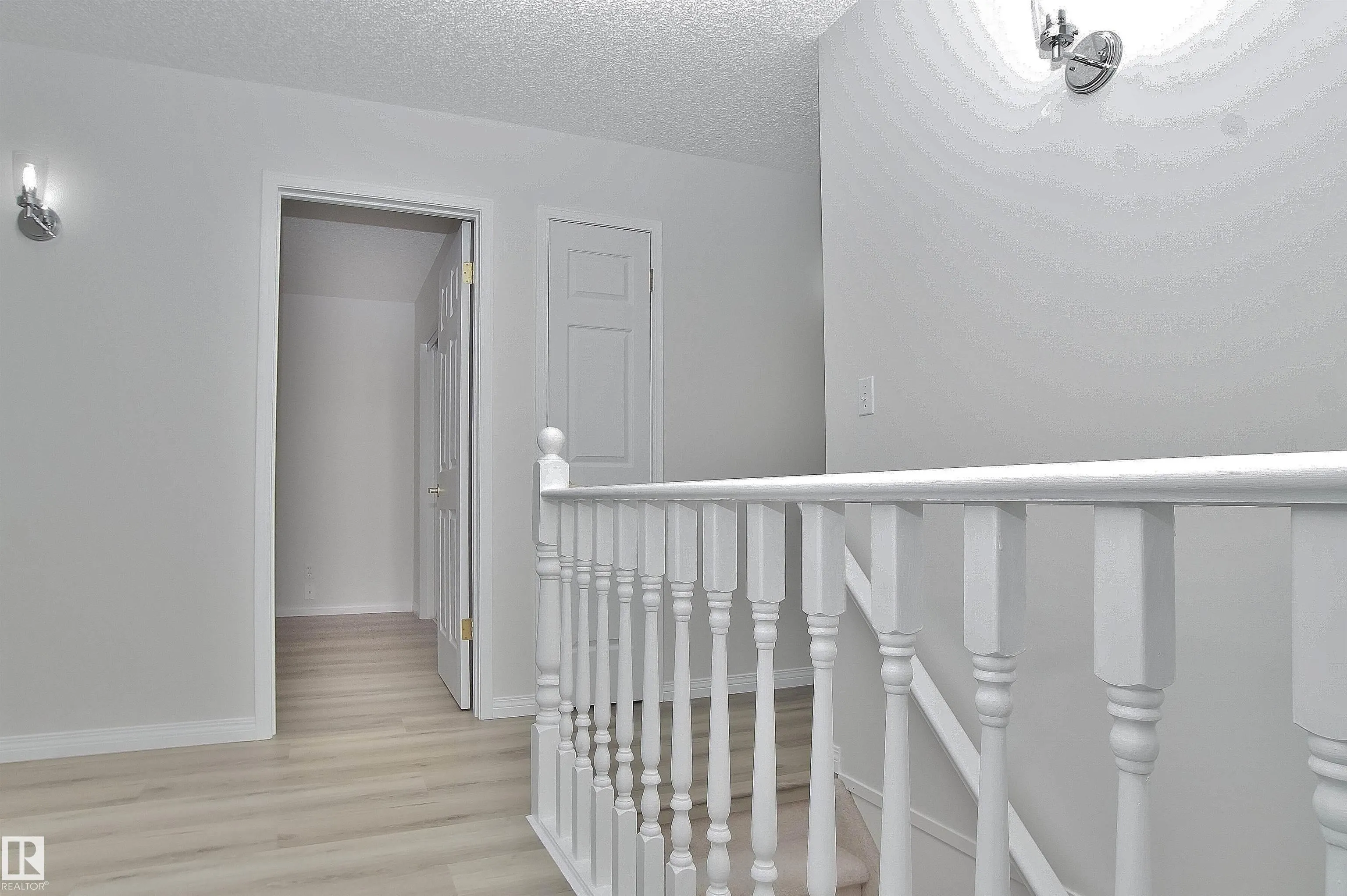 7 CRANFORD Way