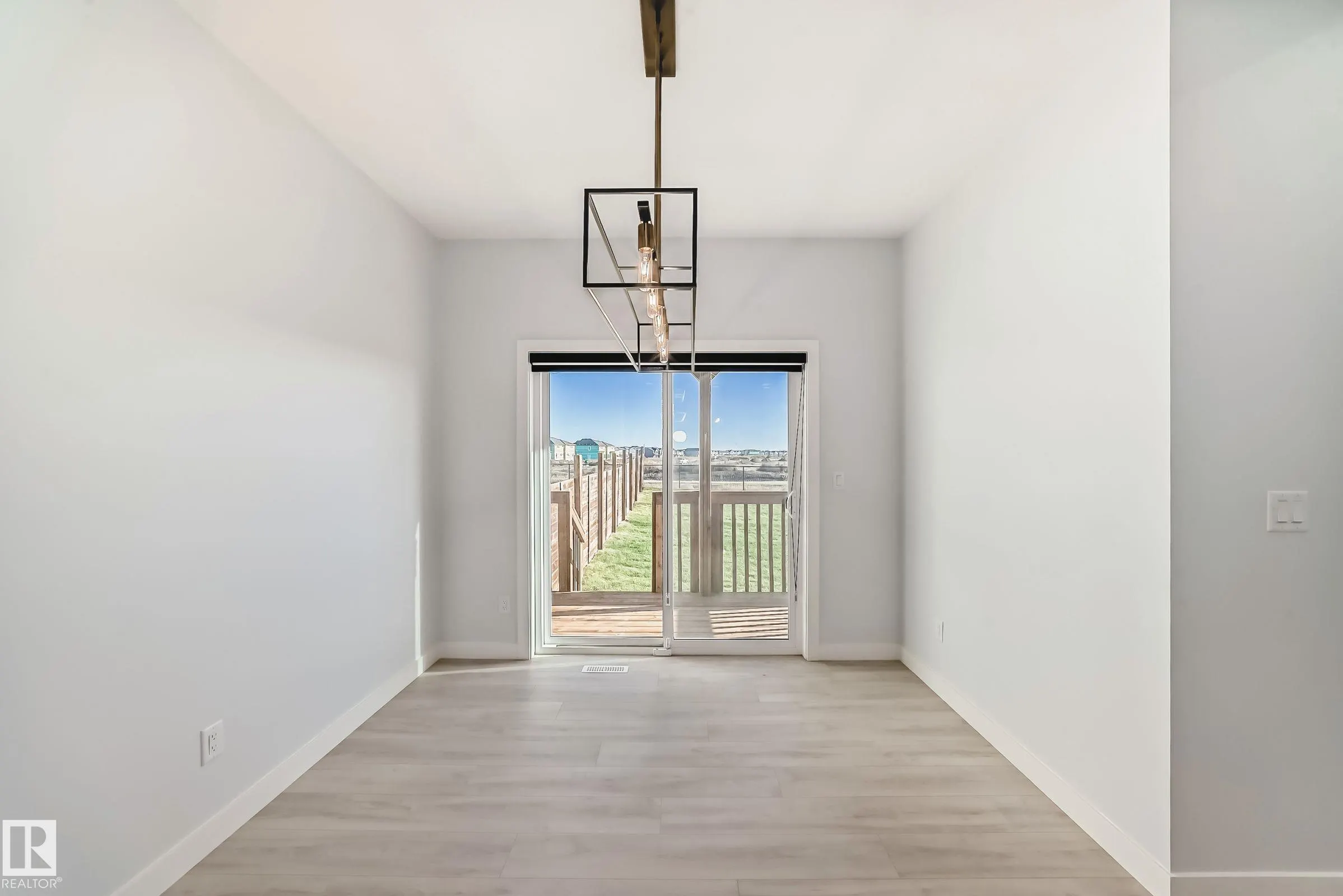 9411 PEAR Crescent