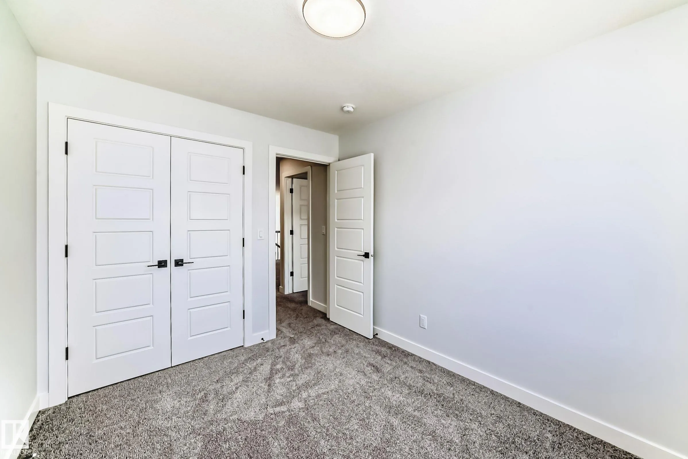 9411 PEAR Crescent