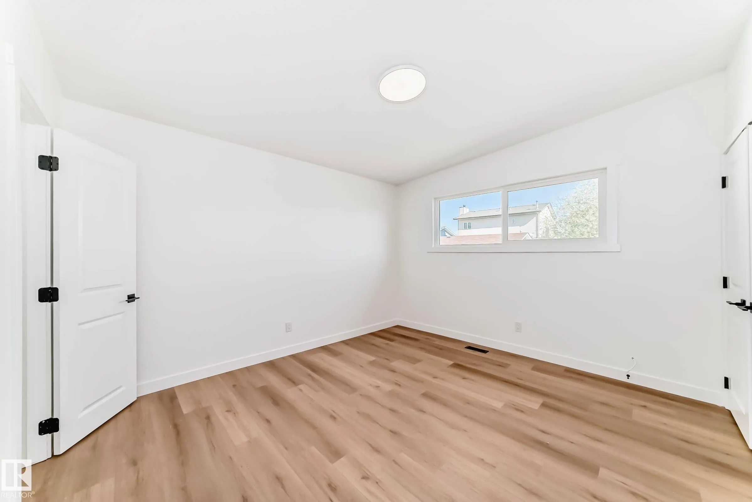 7220 152a Ave
