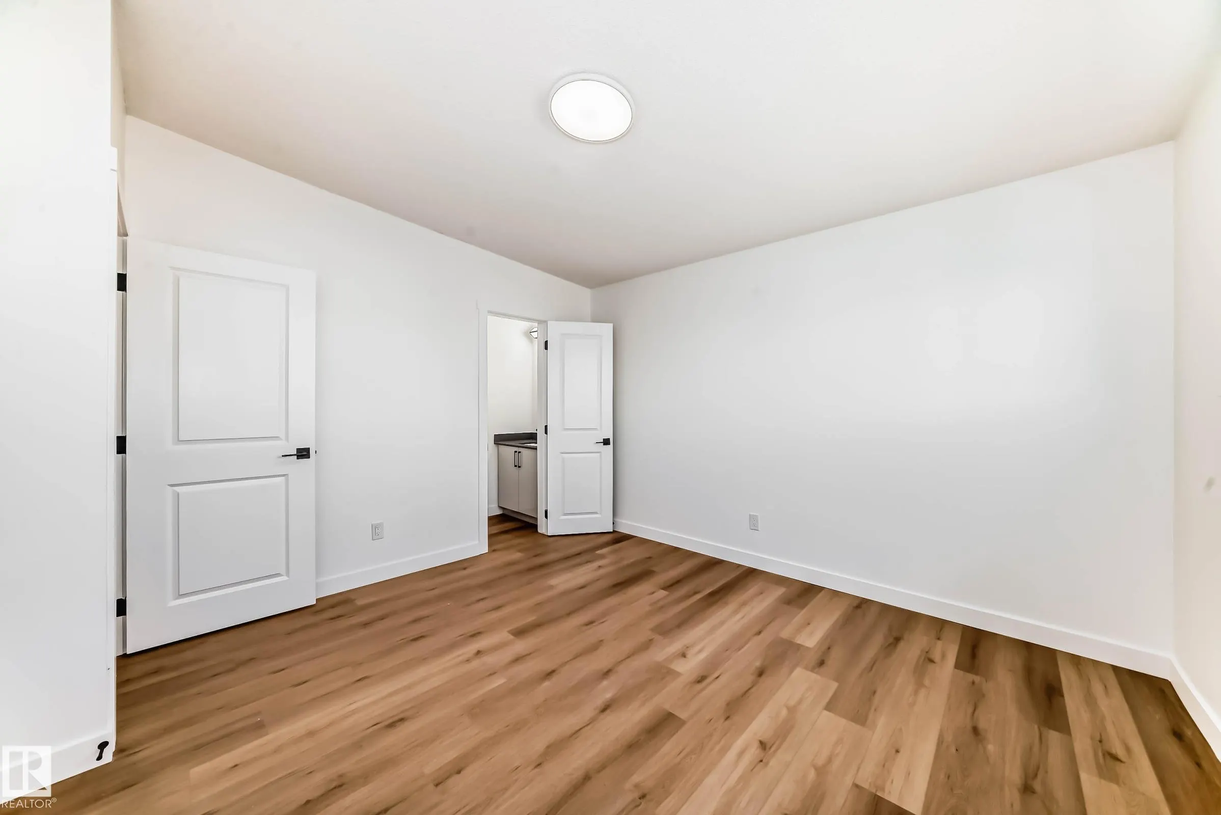 7220 152a Ave