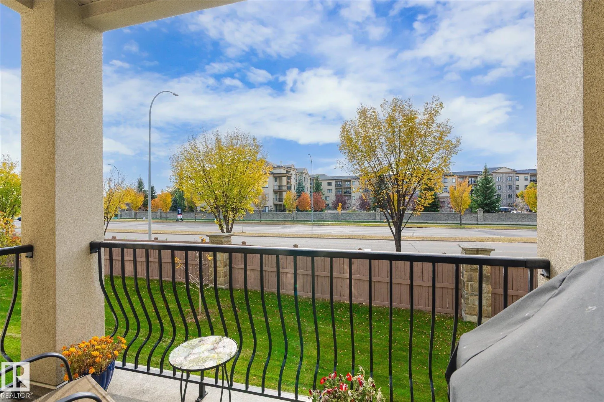 1406 HODGSON Way
