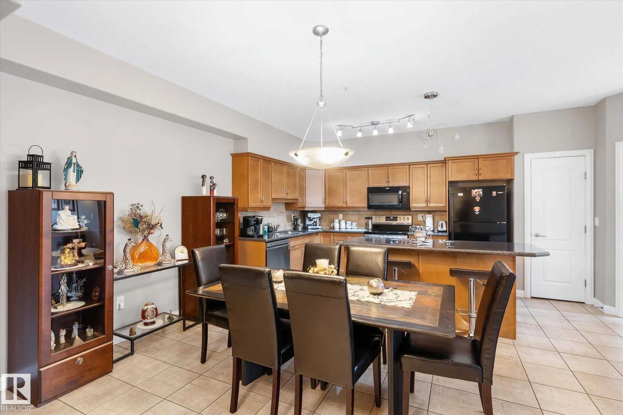 1406 HODGSON Way