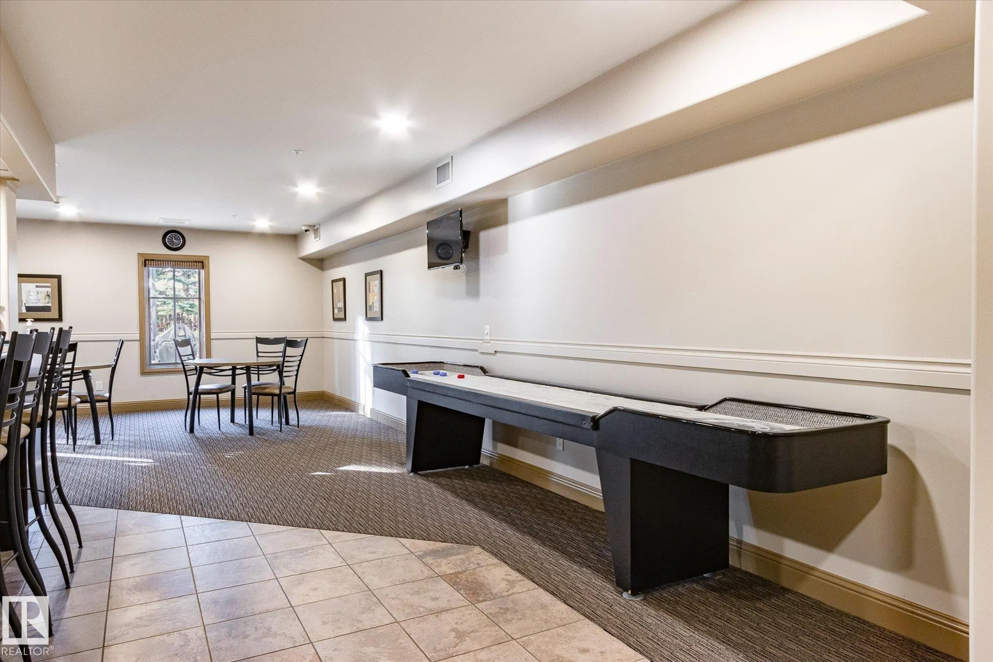 1406 HODGSON Way