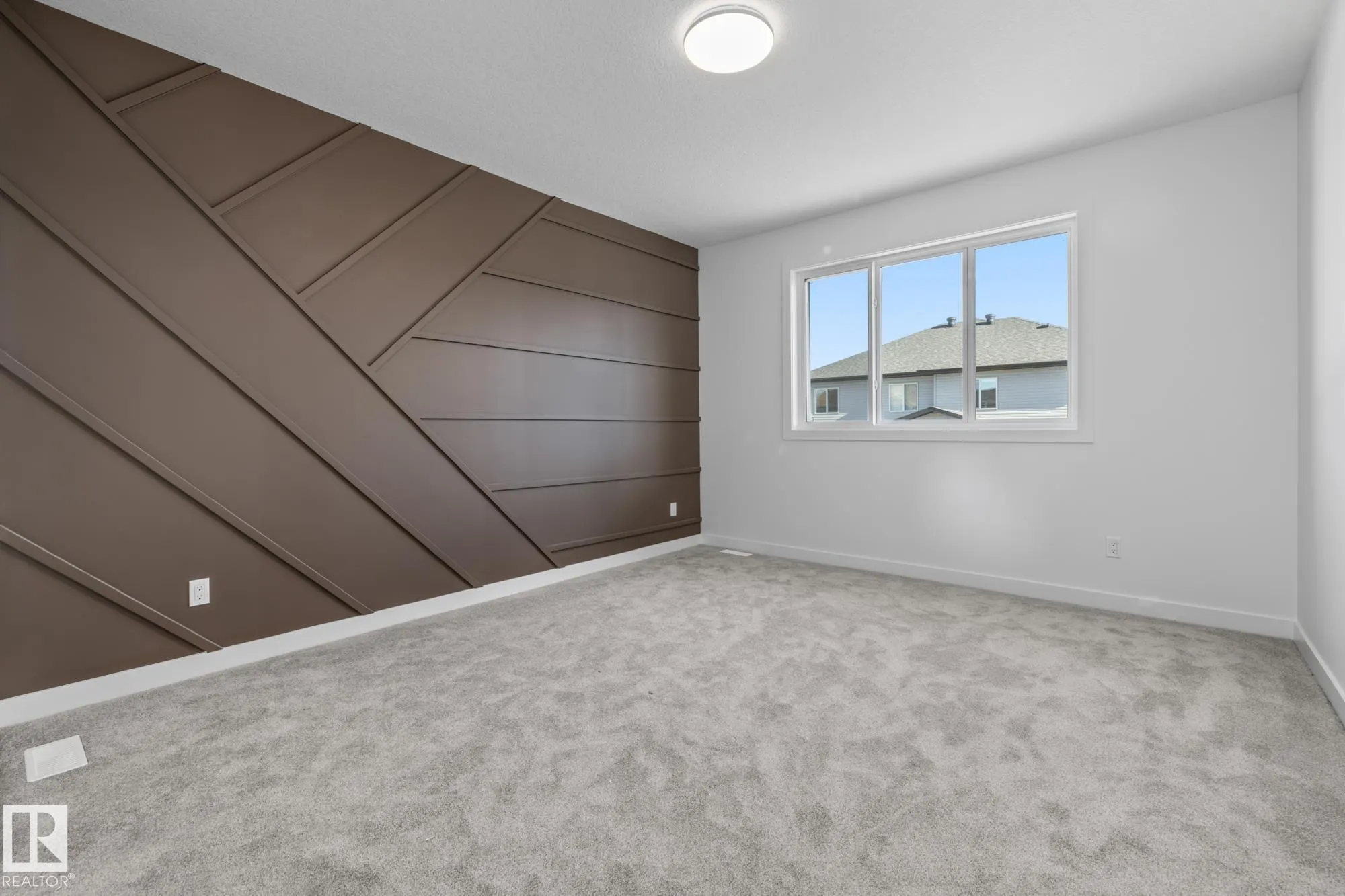 125 FICUS Way
