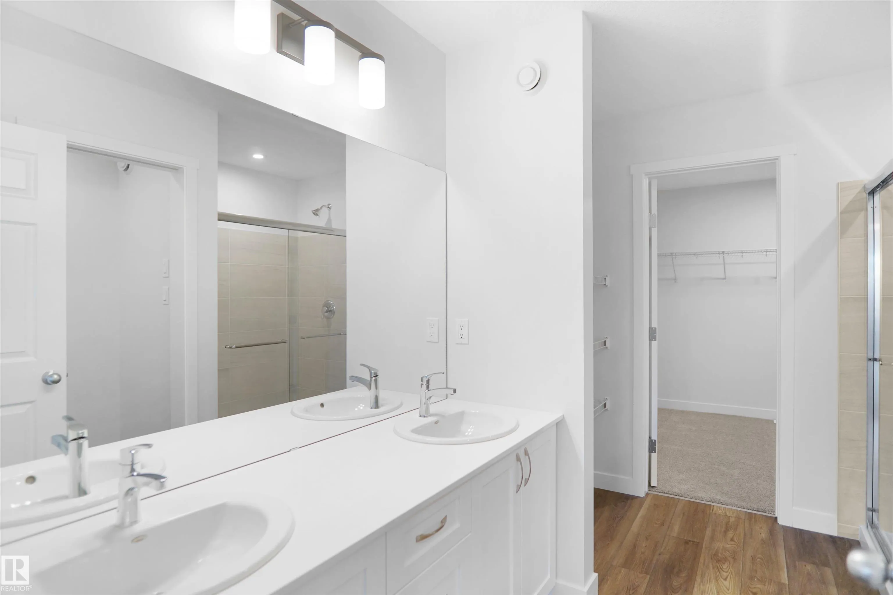 133 SUNLAND Way