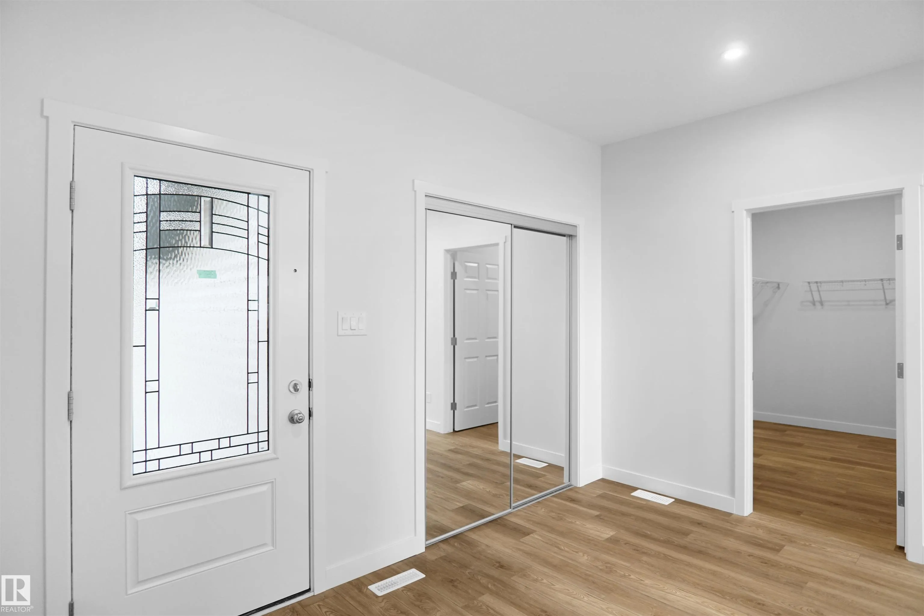 133 SUNLAND Way