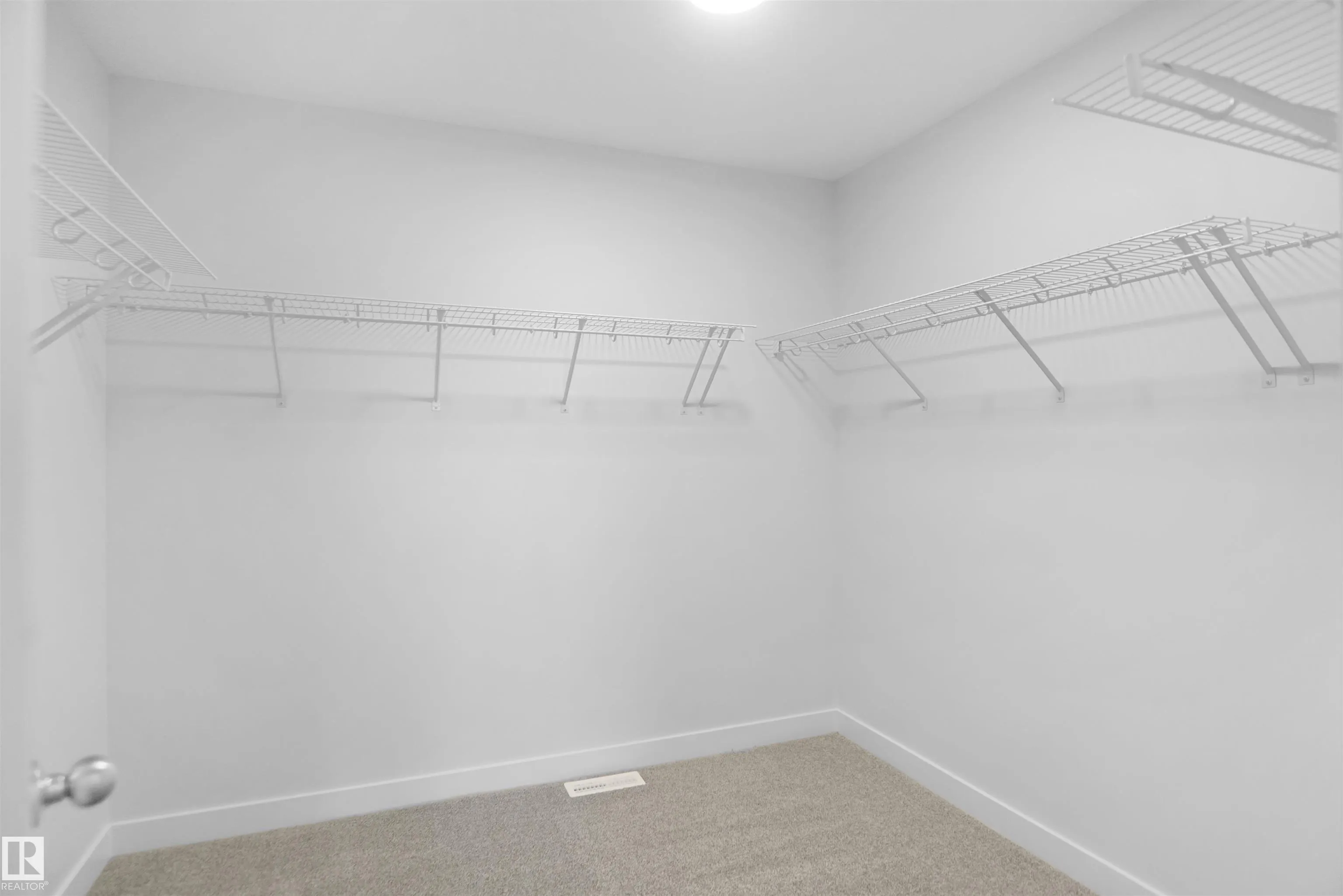 133 SUNLAND Way