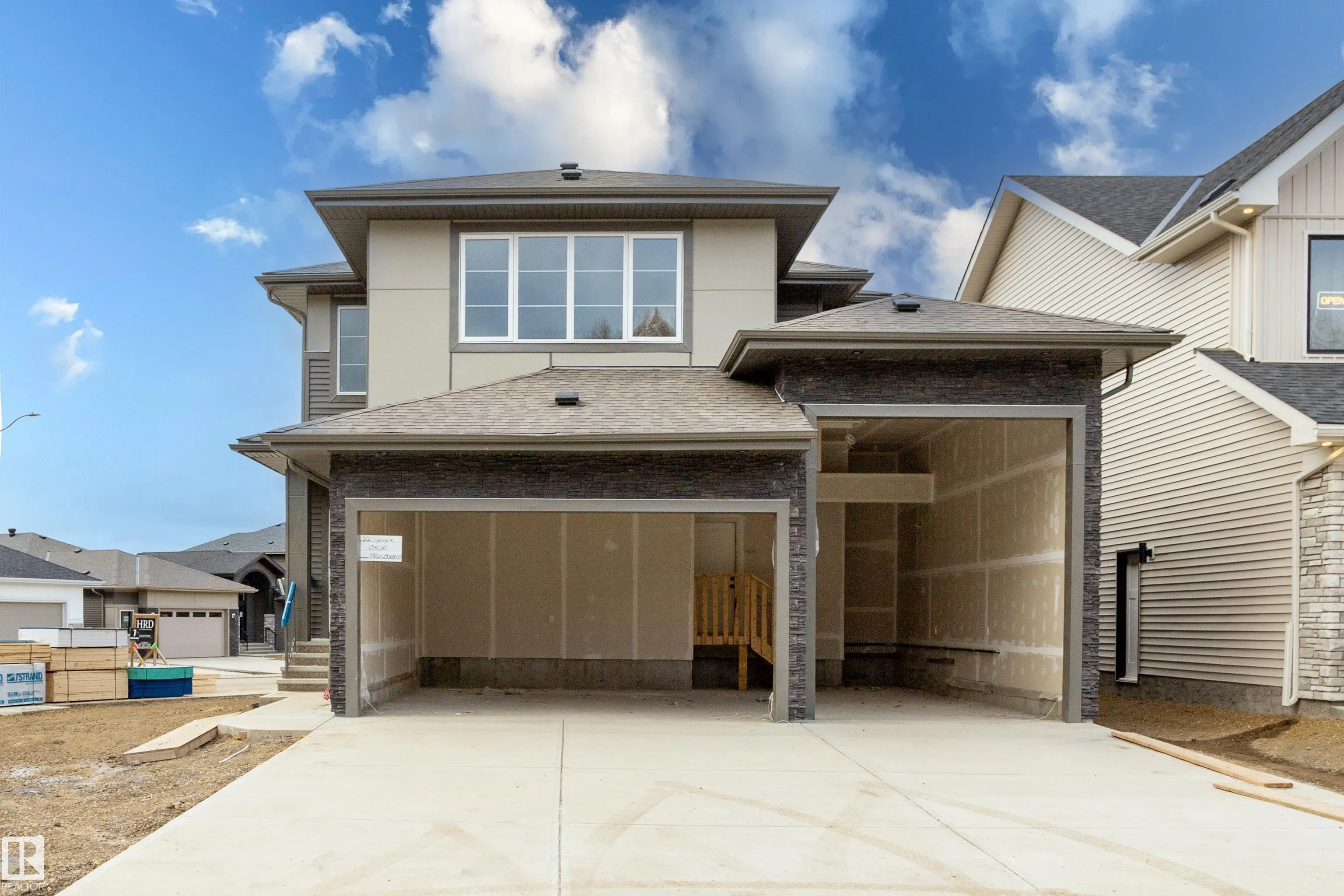 22 SYDWYCK Circle