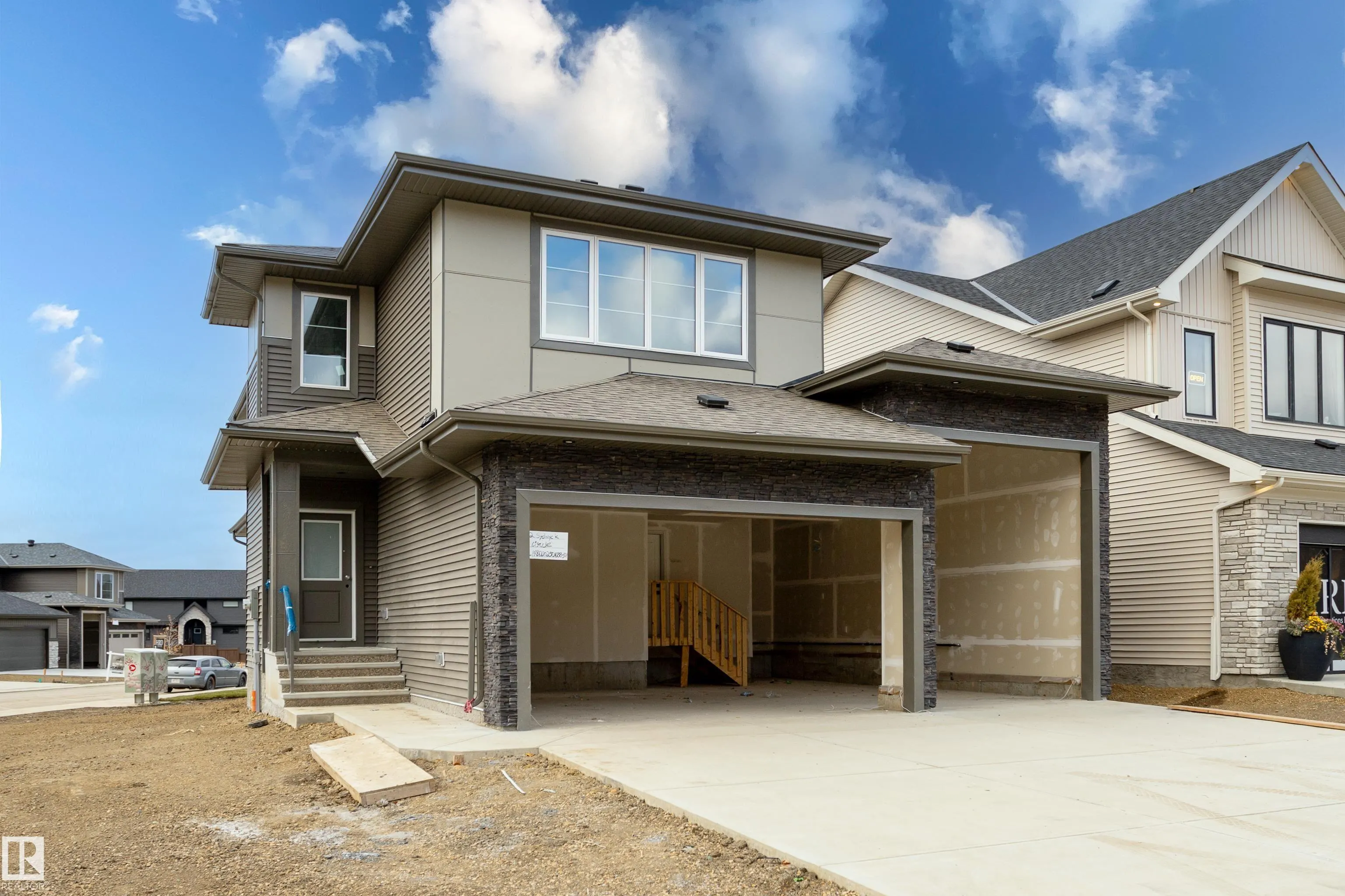 22 SYDWYCK Circle
