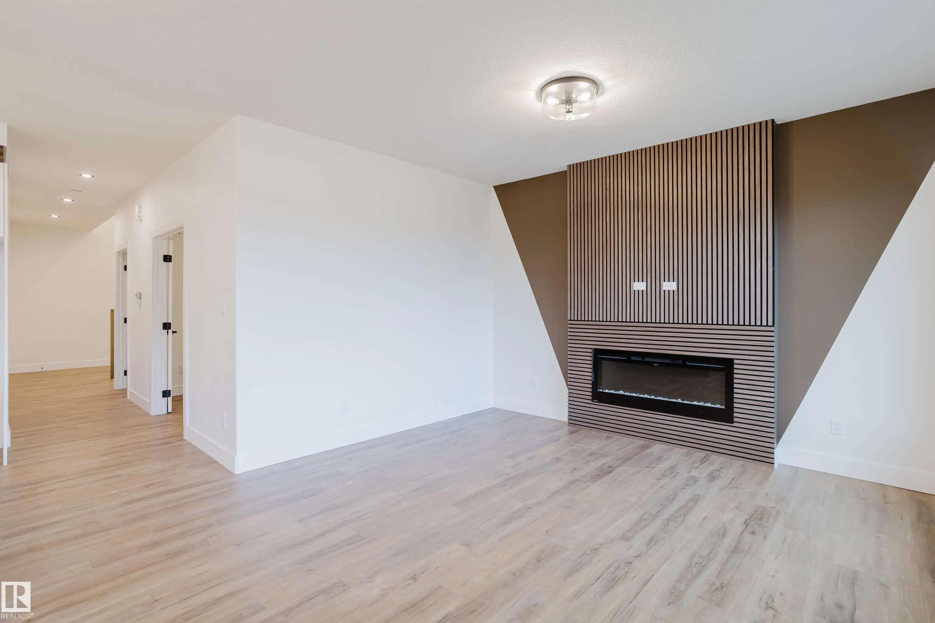 26 SYDWYCK Circle