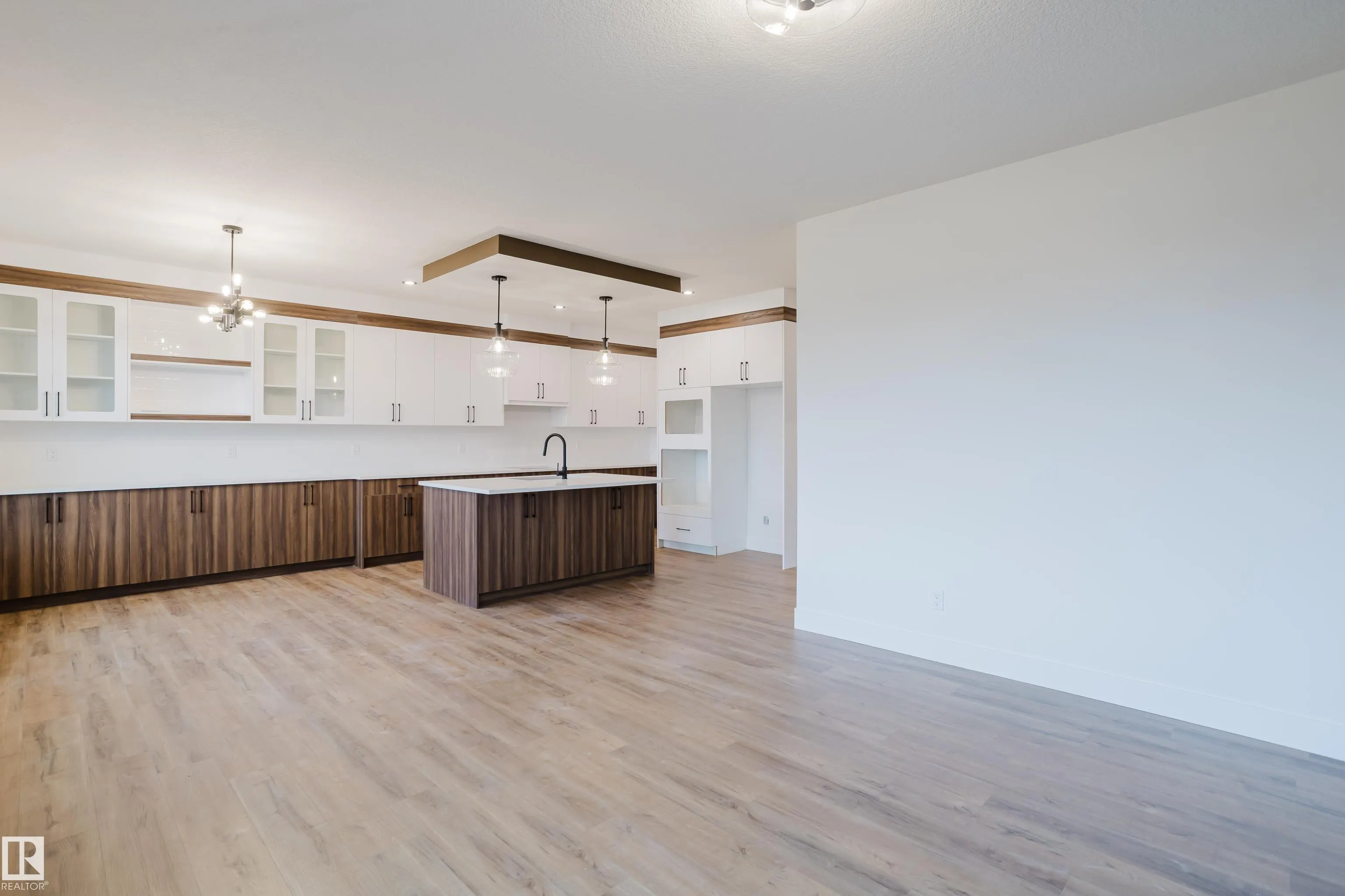 26 SYDWYCK Circle