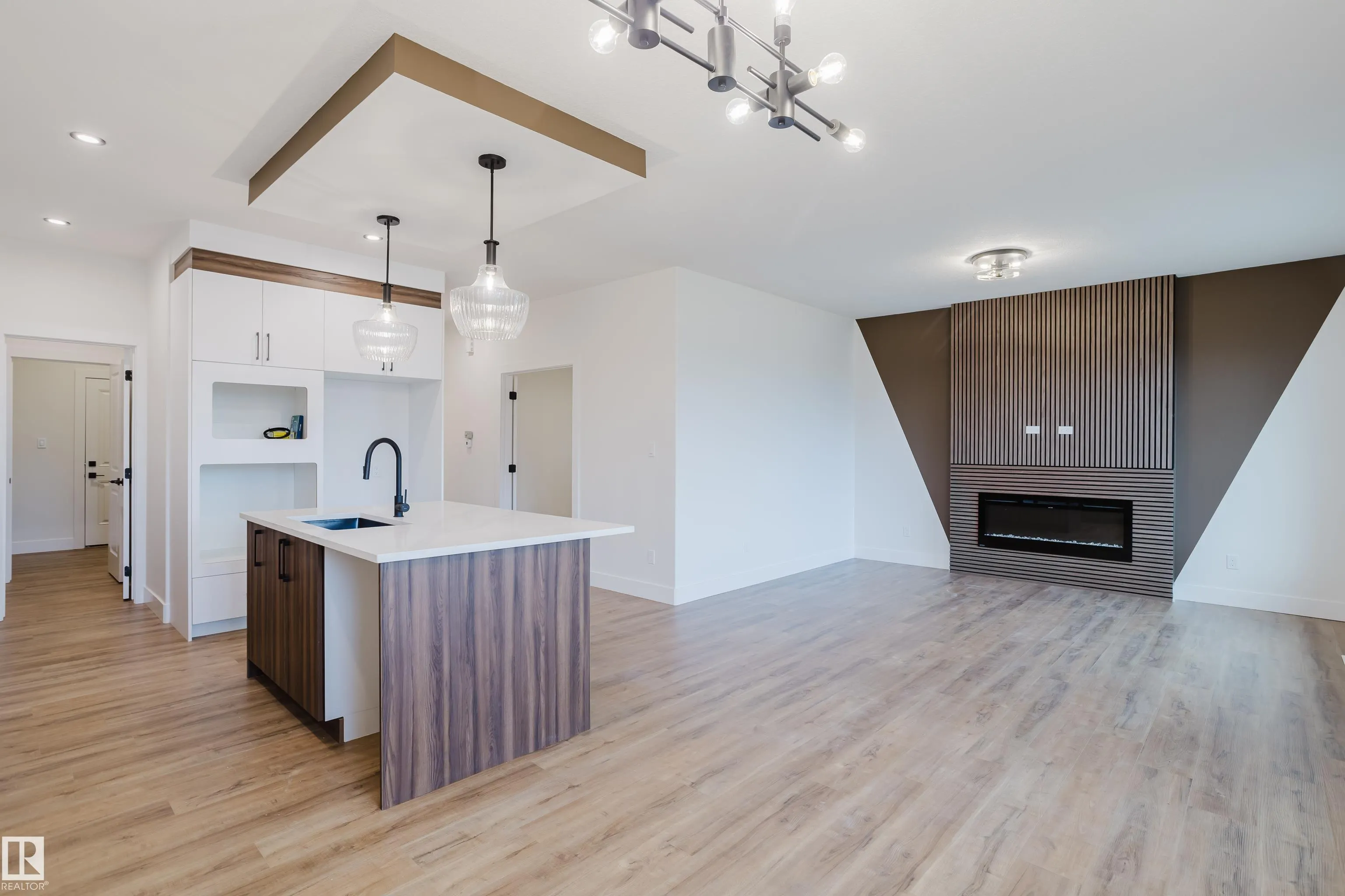 26 SYDWYCK Circle