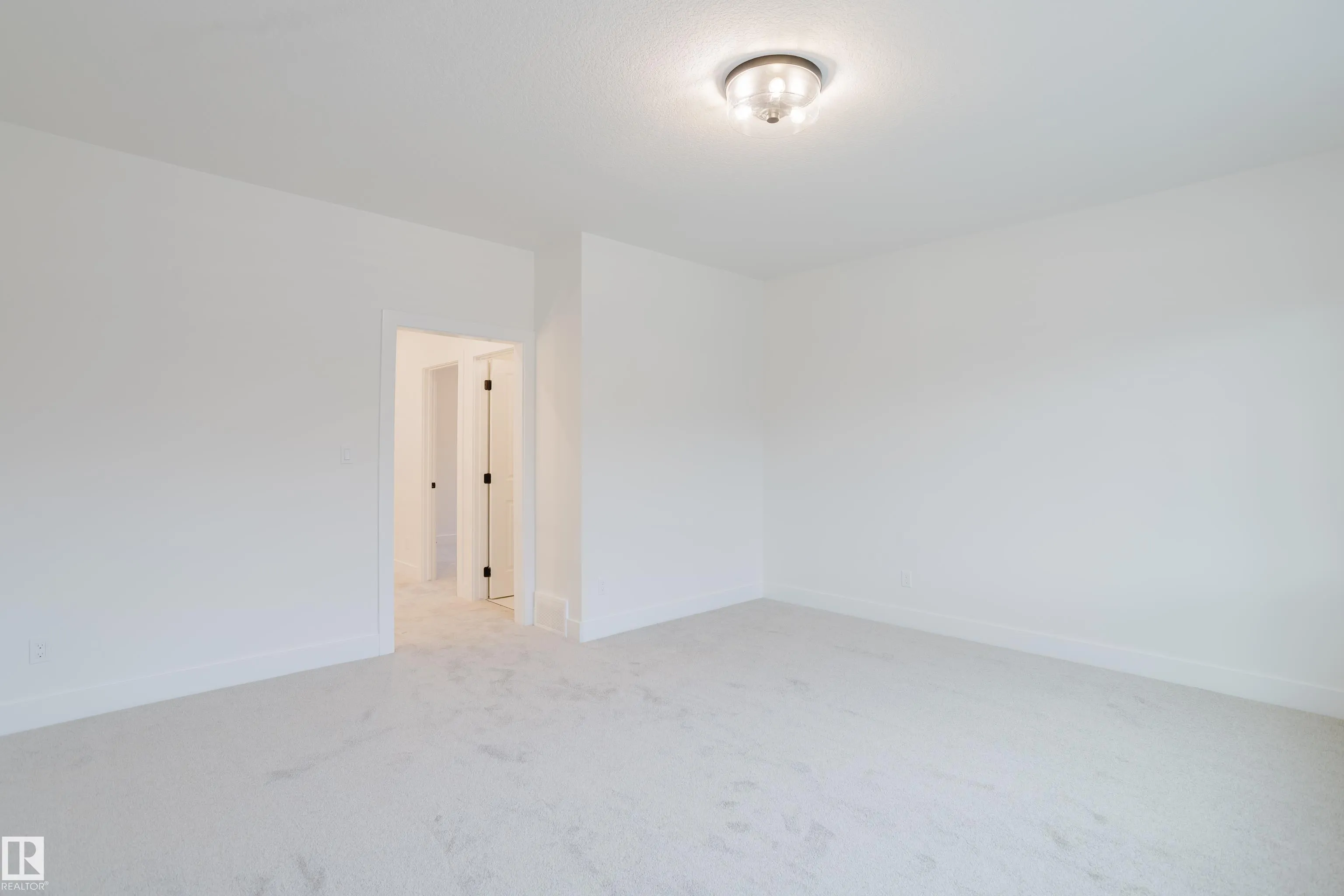 26 SYDWYCK Circle