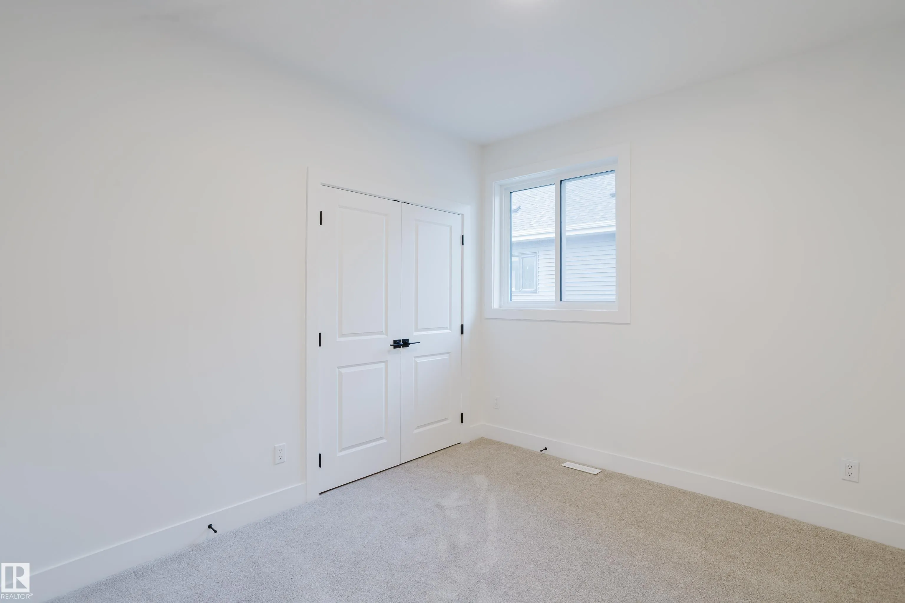 26 SYDWYCK Circle