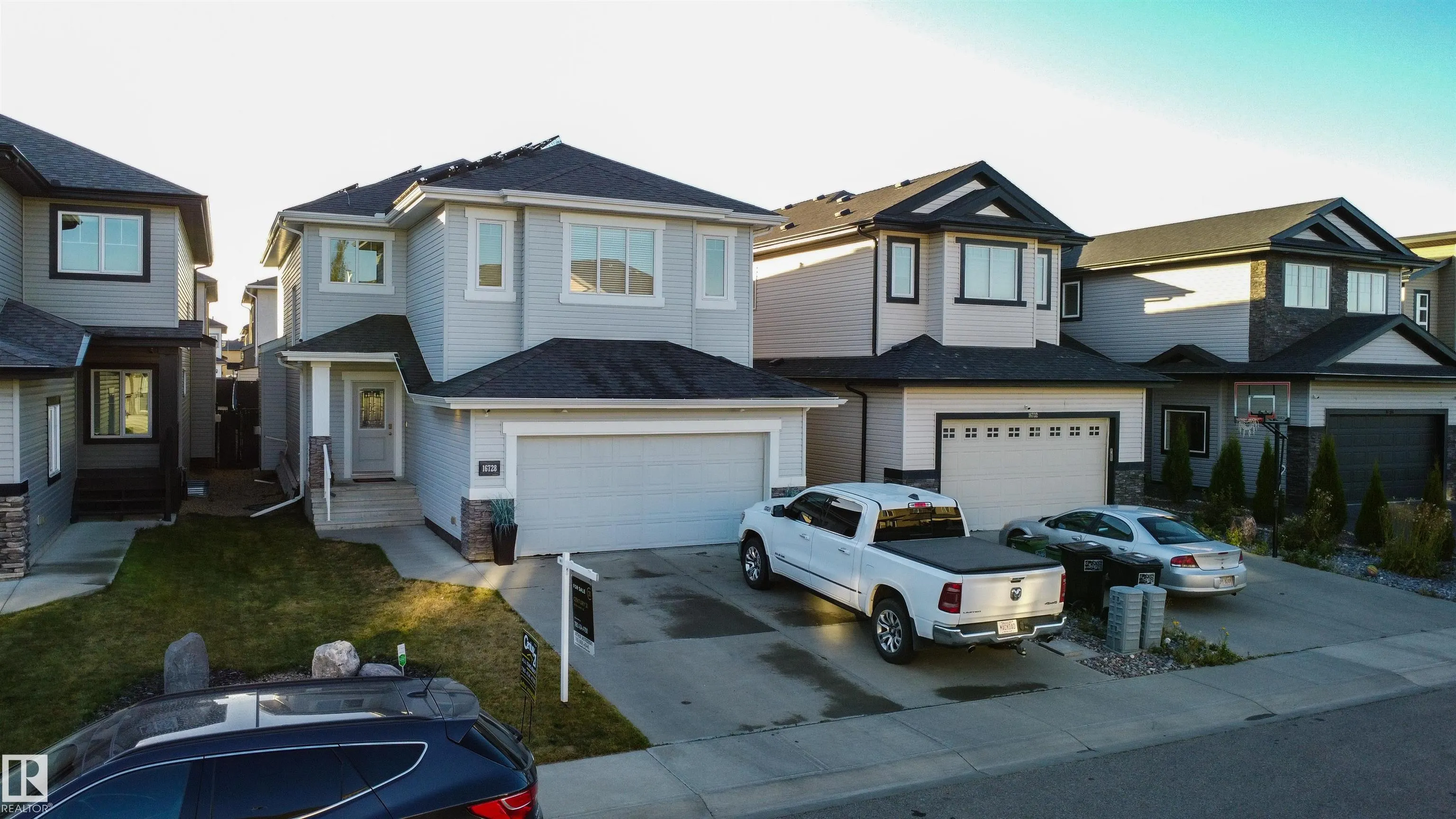 16728 60 Street