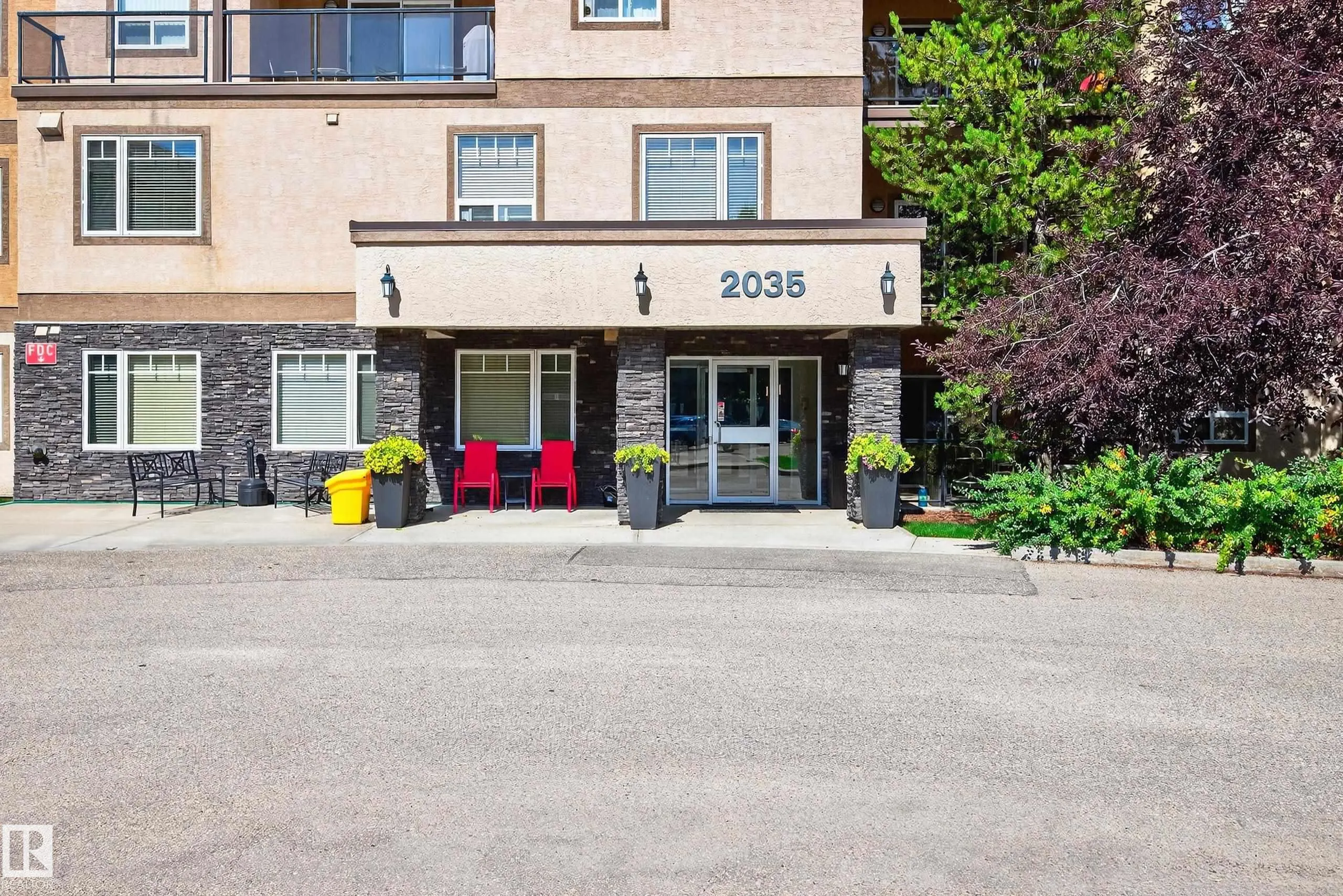 2035 GRANTHAM Court