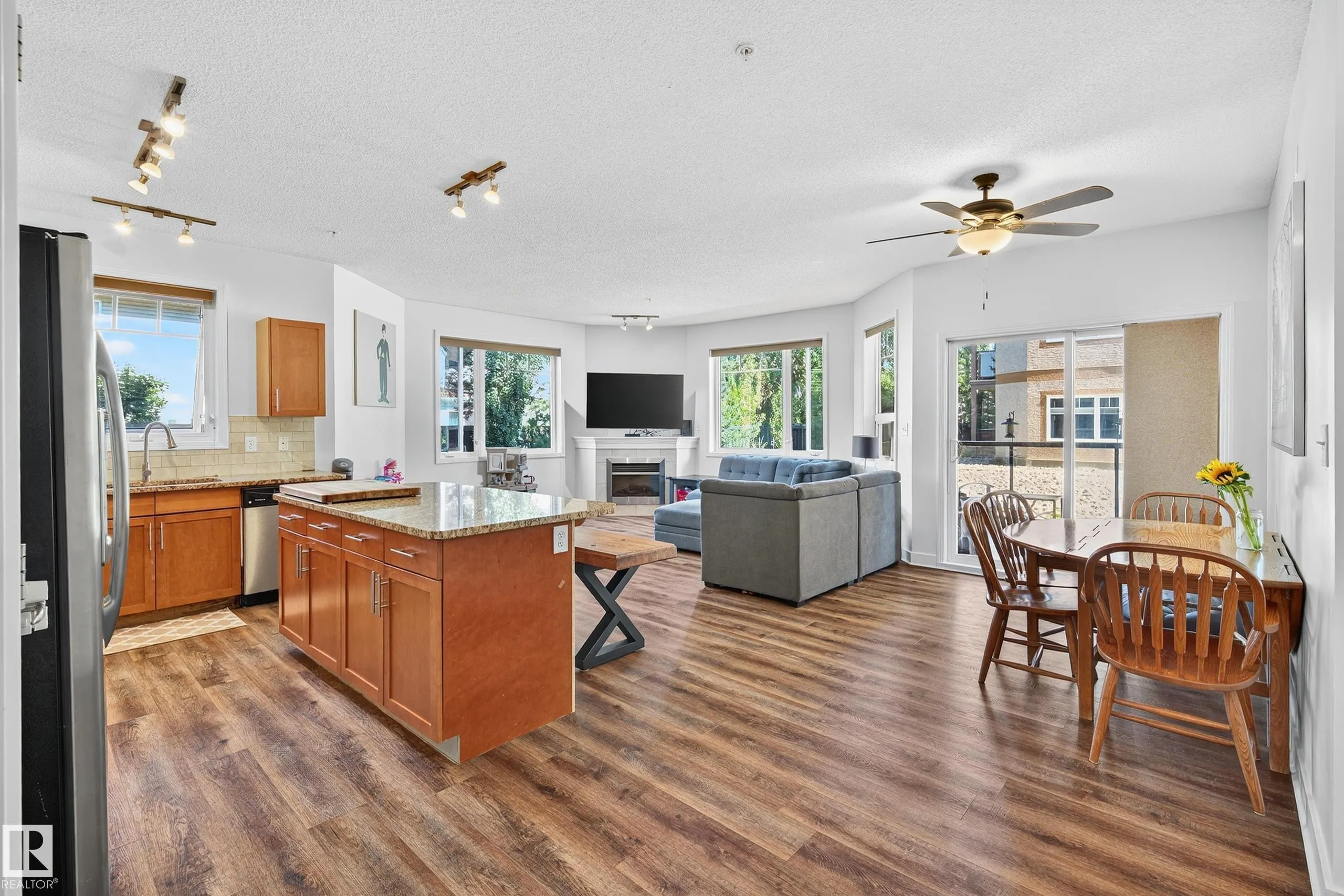 2035 GRANTHAM Court