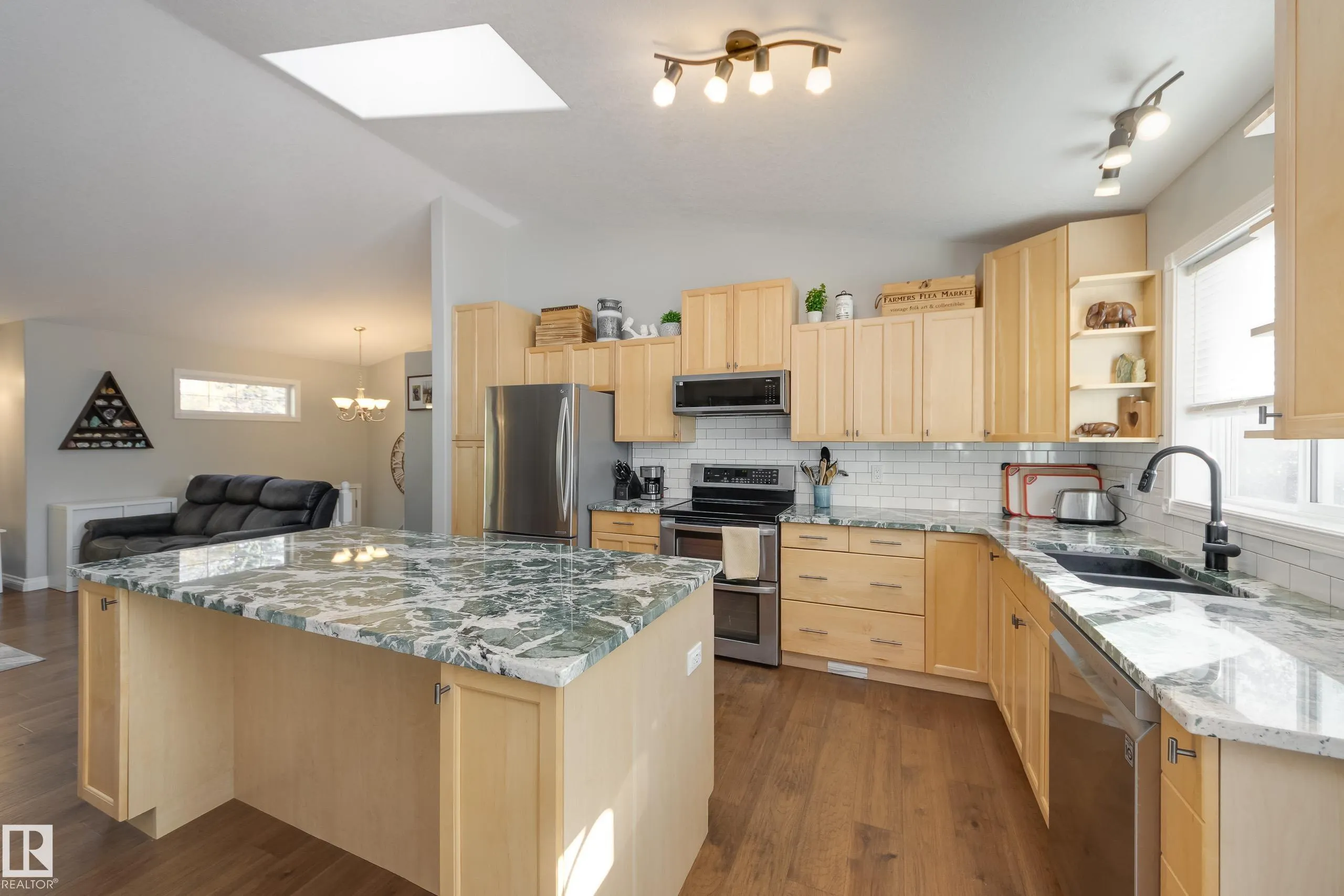 22106 S COOKING LAKE Road