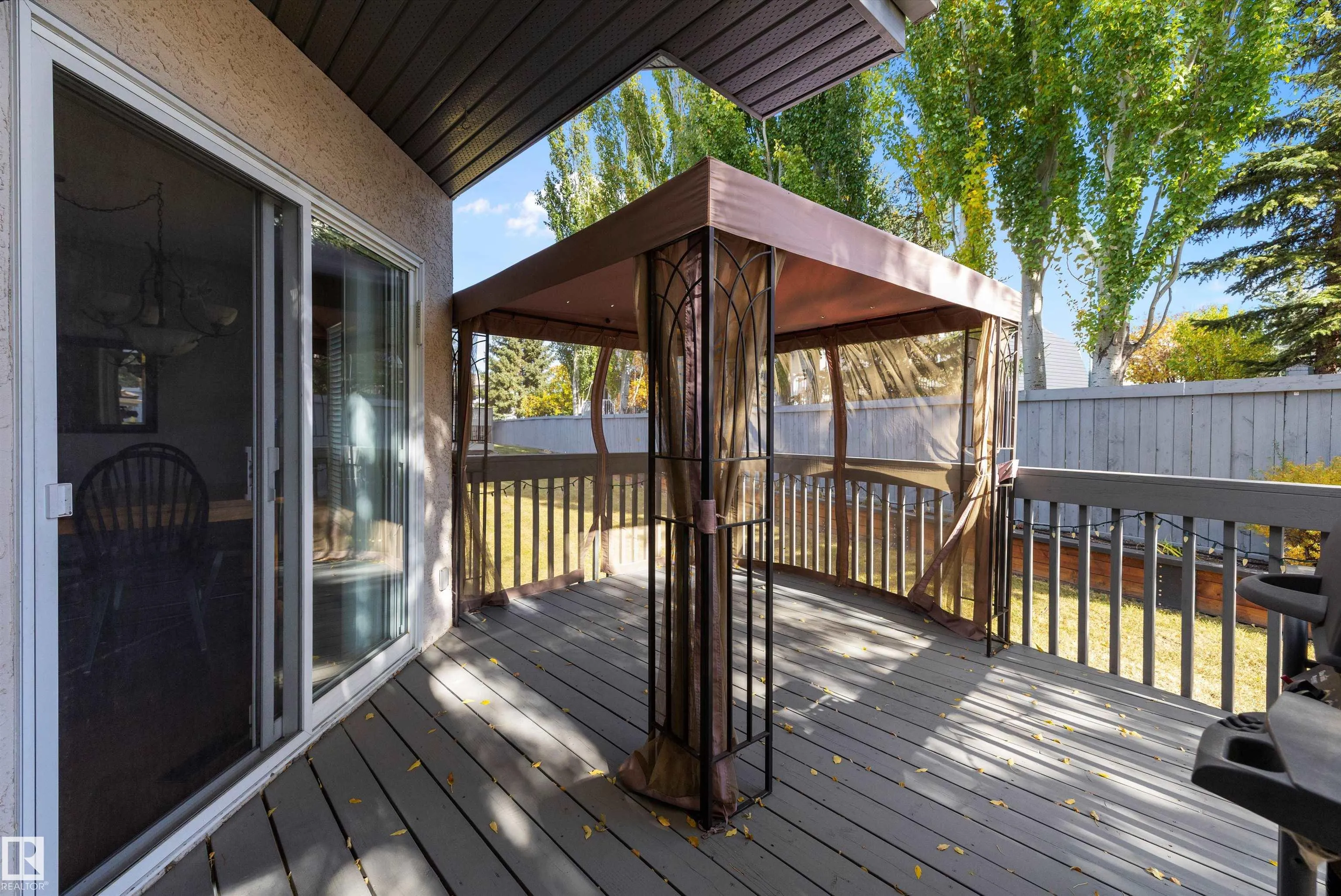 215 BLACKBURN Drive