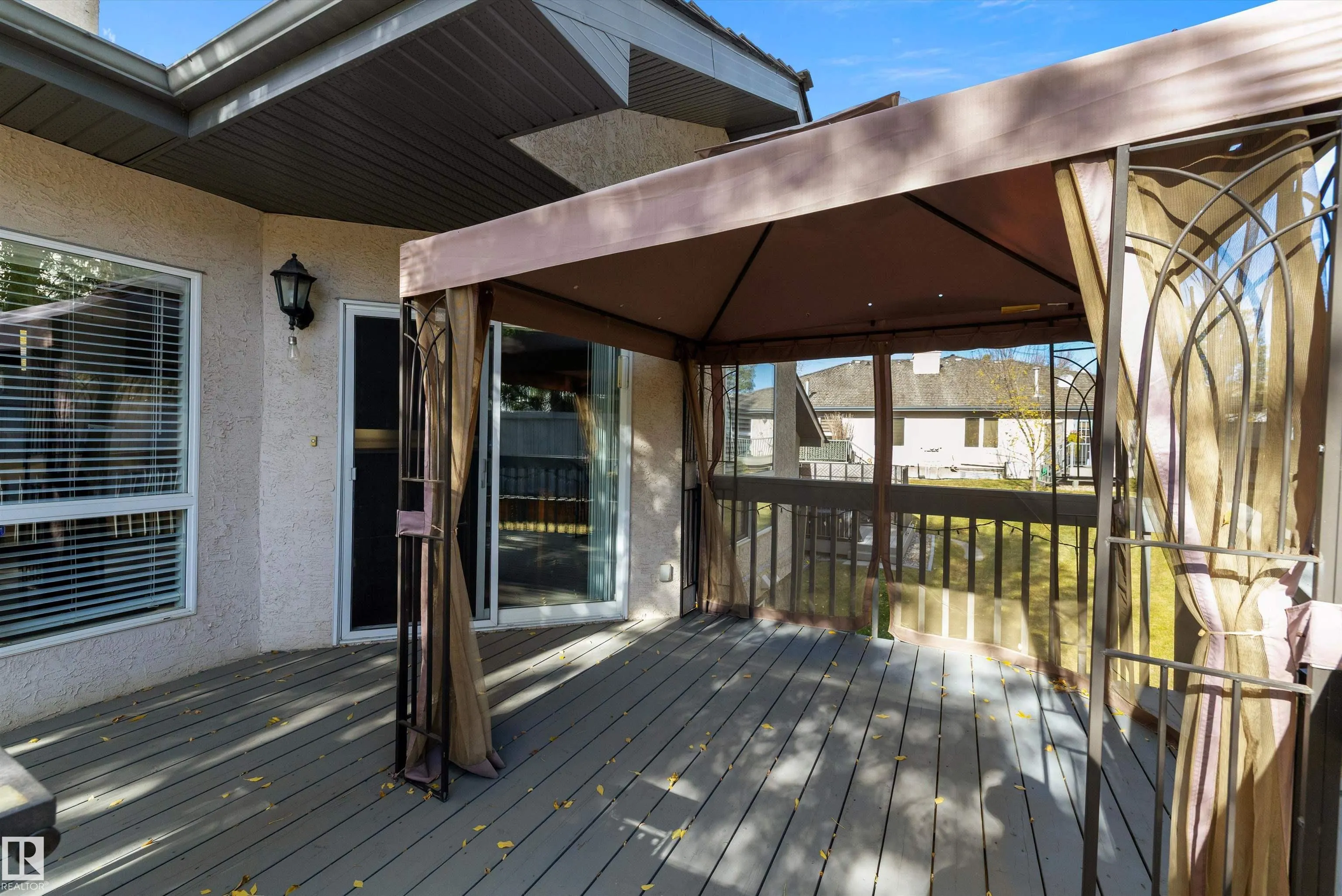 215 BLACKBURN Drive
