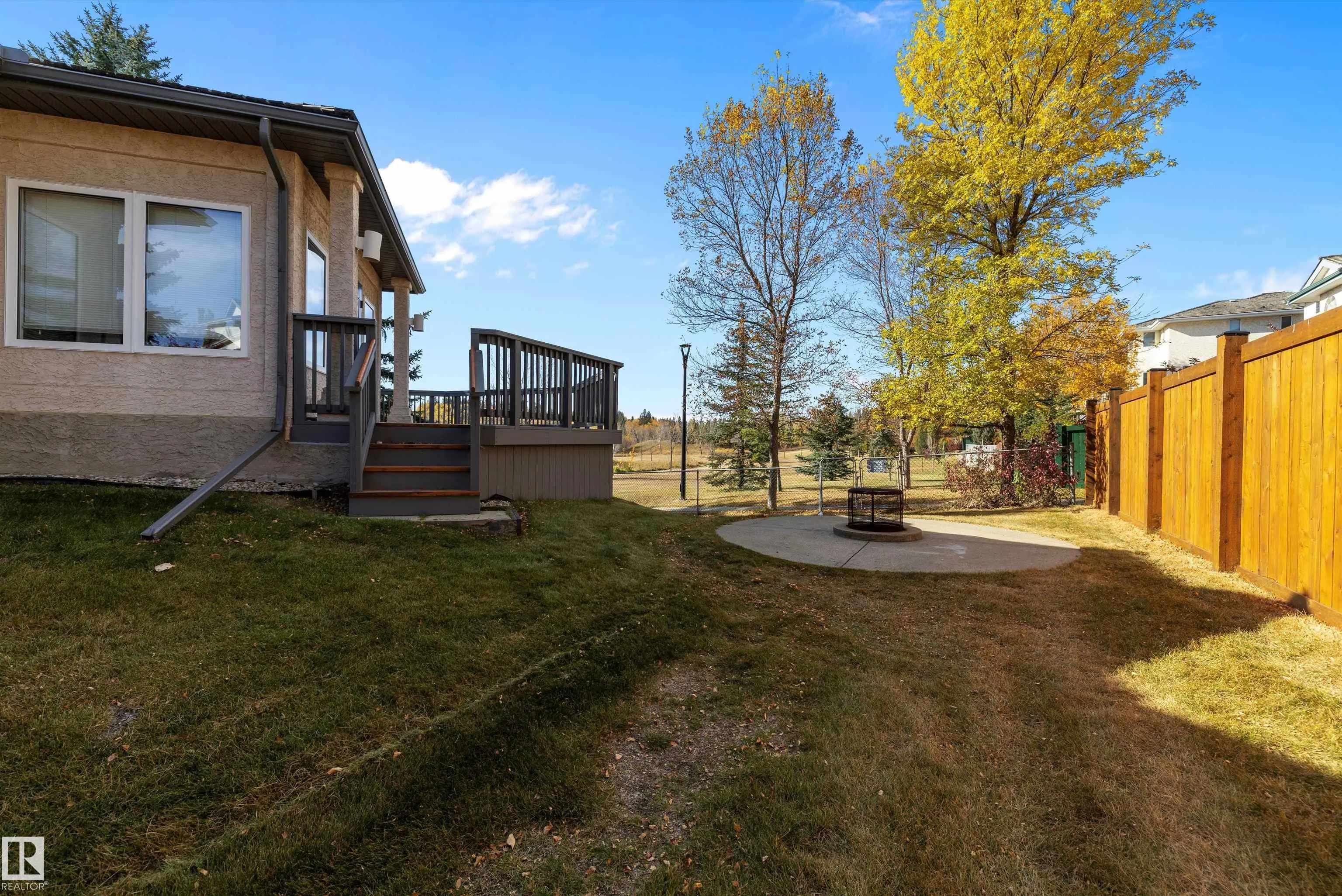 215 BLACKBURN Drive