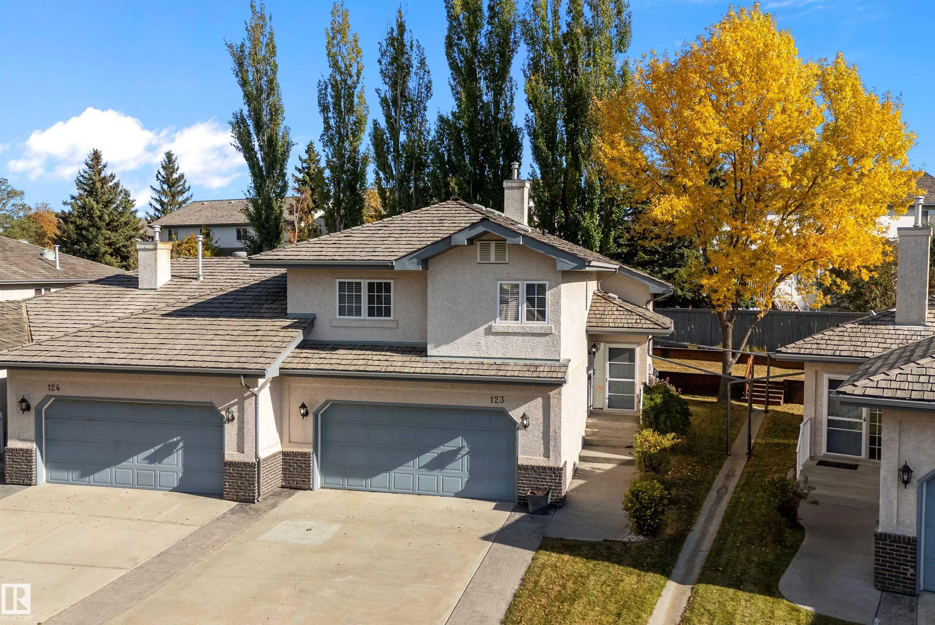 215 BLACKBURN Drive
