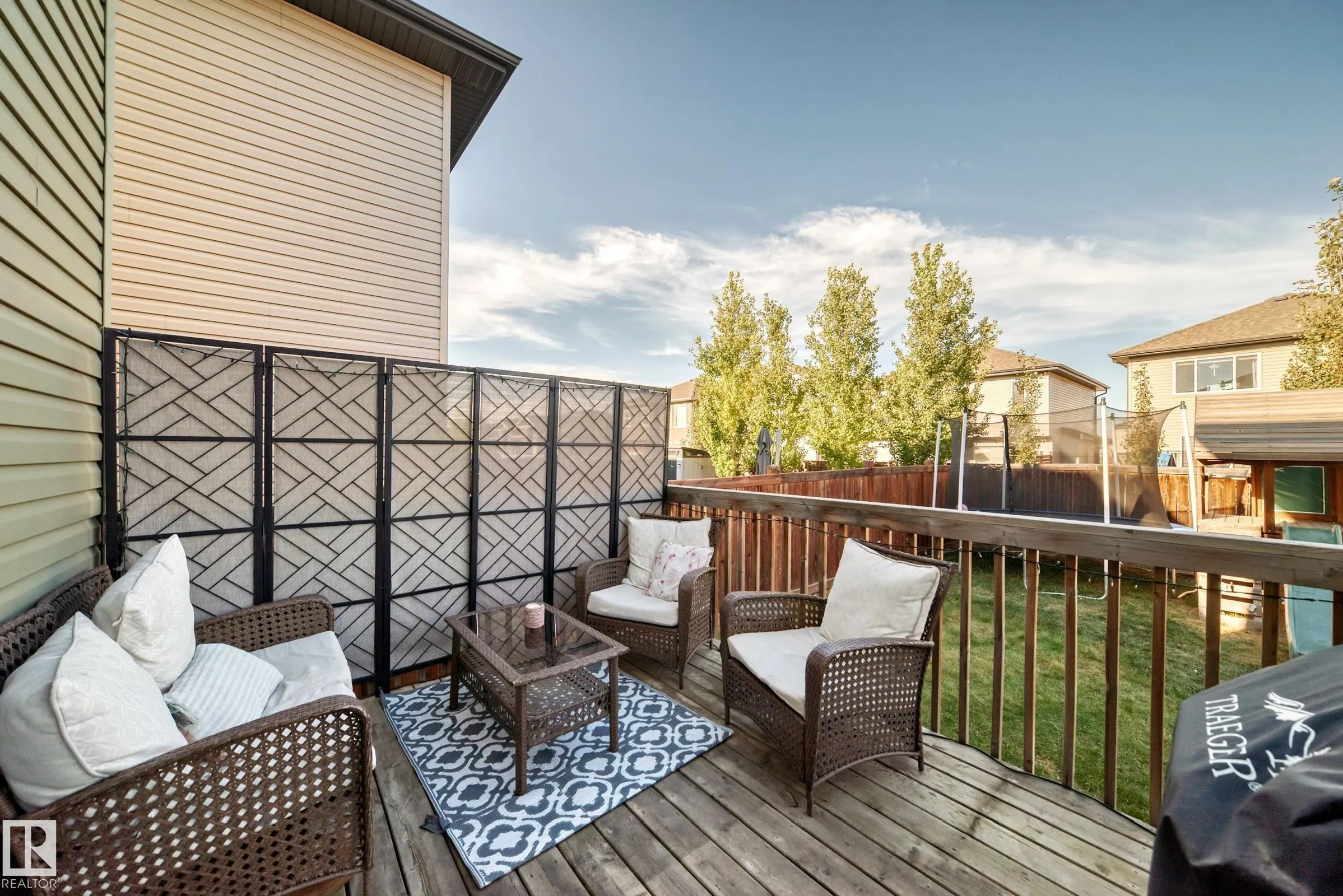 54 REDDING Way