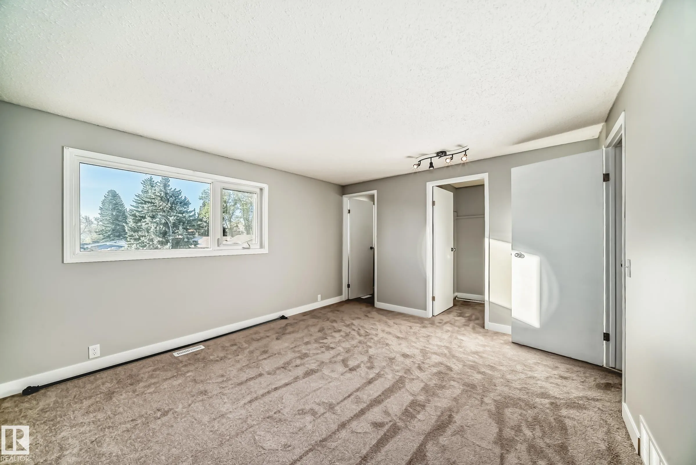 88 HOMESTEAD Crescent
