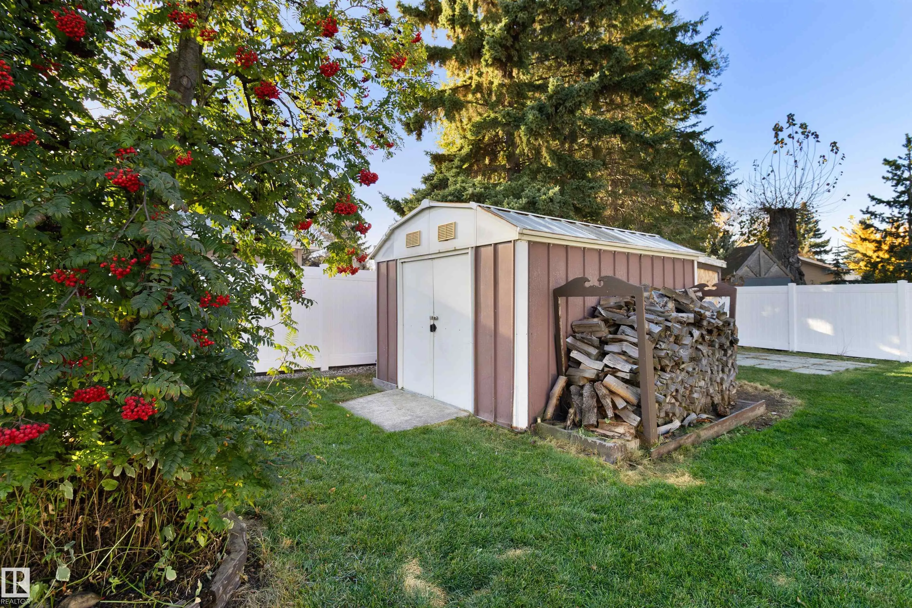 31 Curlew Crescent