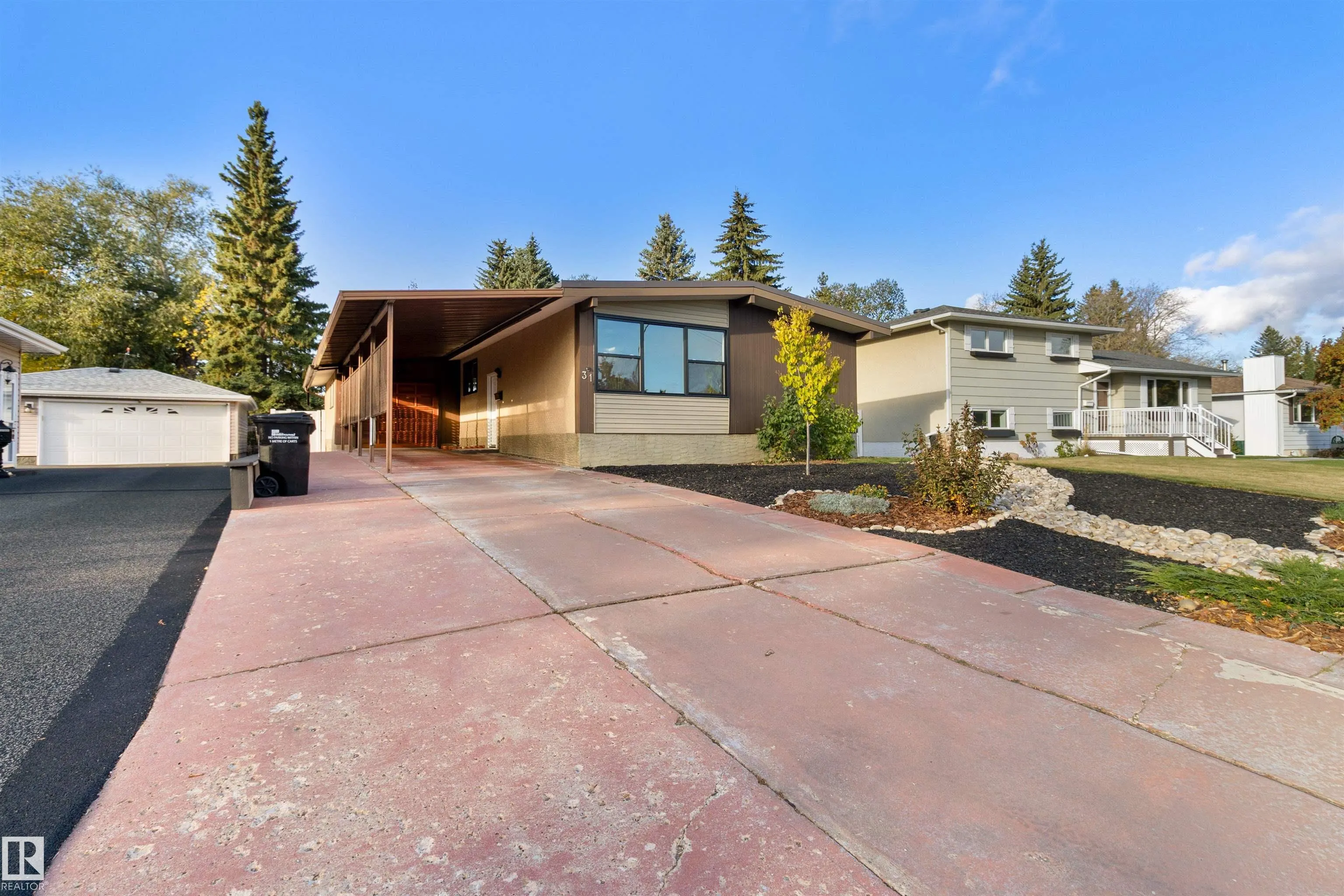31 Curlew Crescent