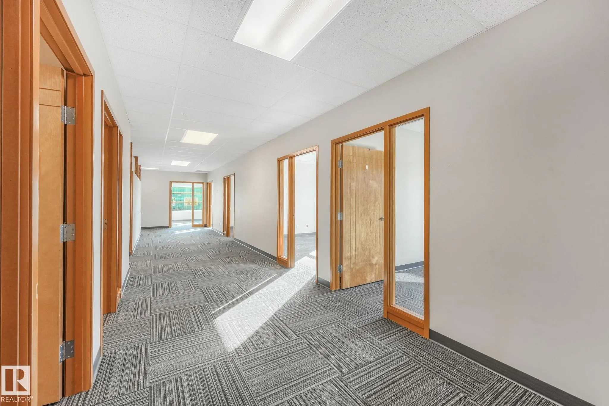 2920 Calgary Trail