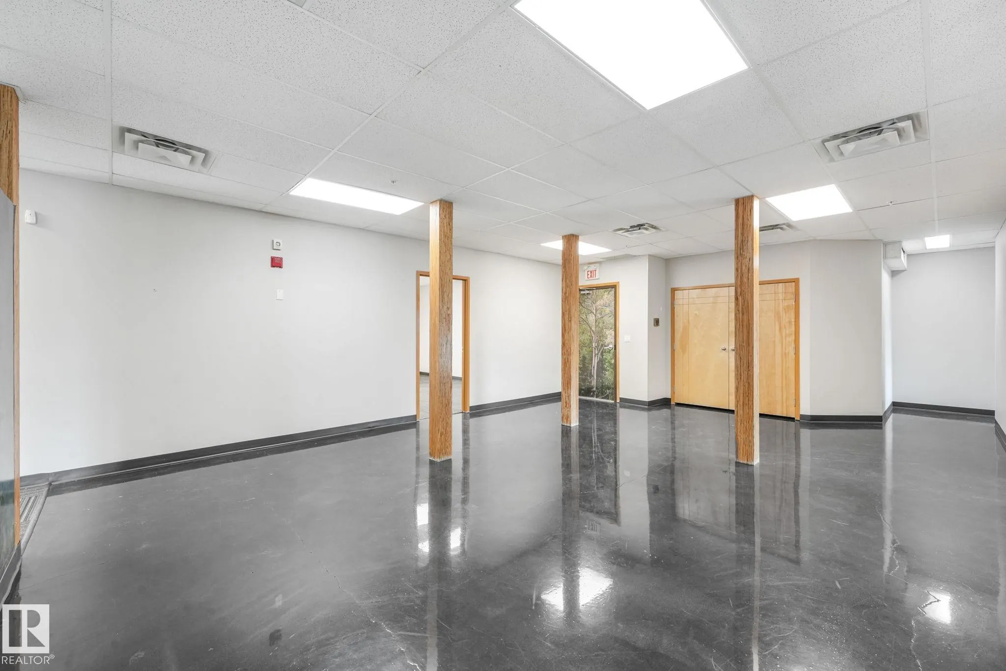 2920 Calgary Trail