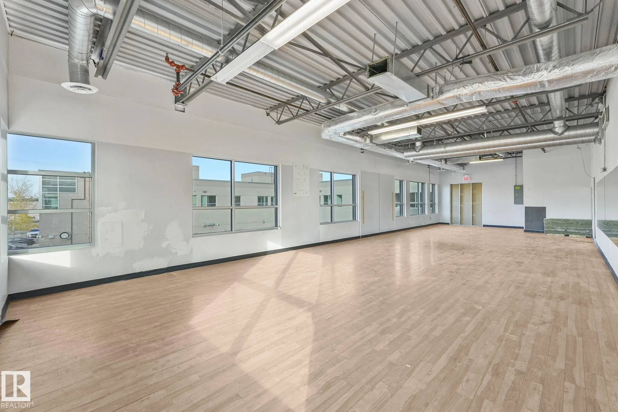 2920 Calgary Trail