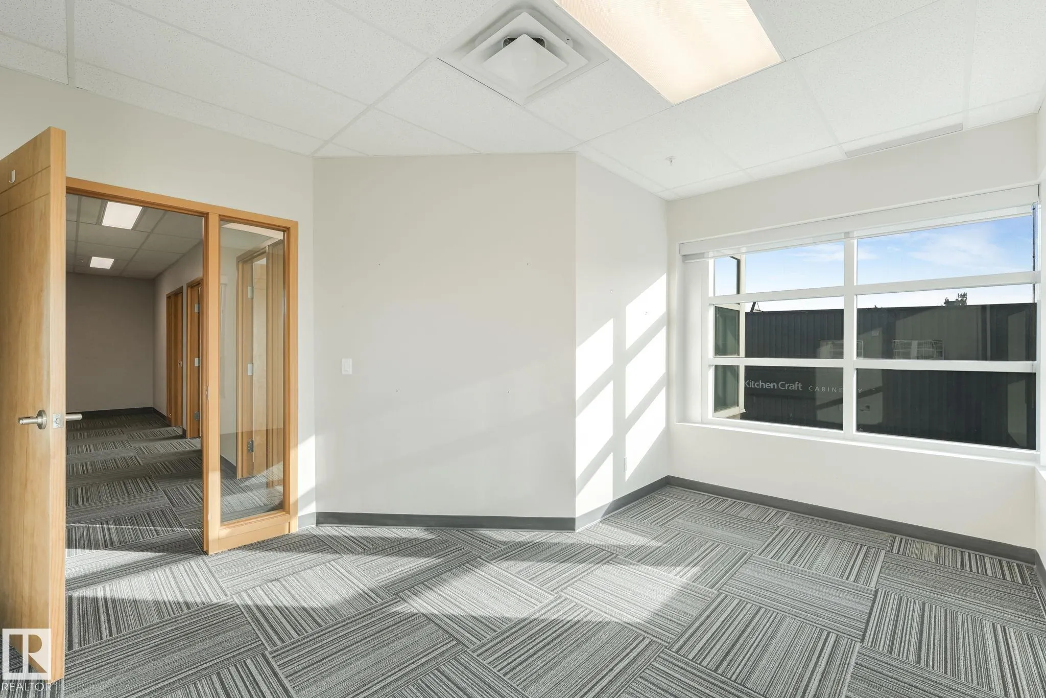 2920 Calgary Trail