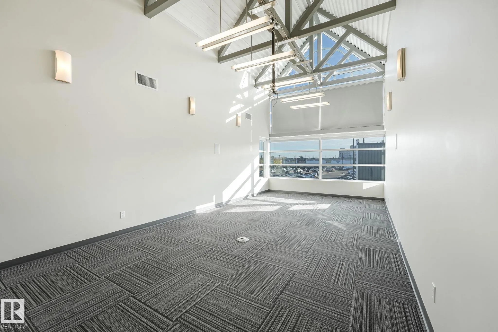 2920 Calgary Trail