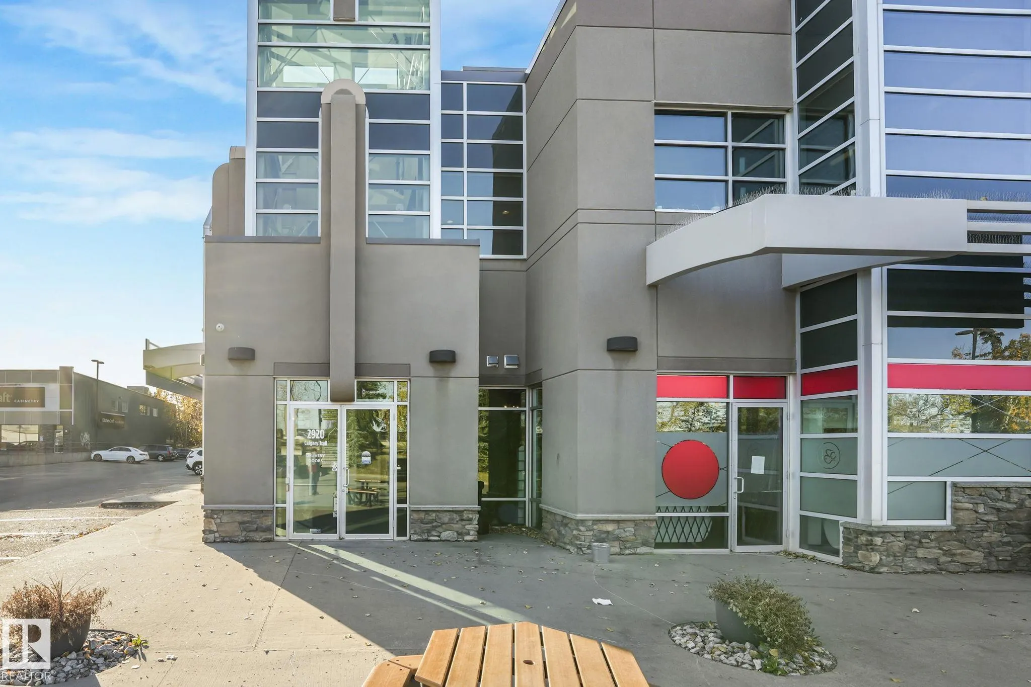 2920 Calgary Trail