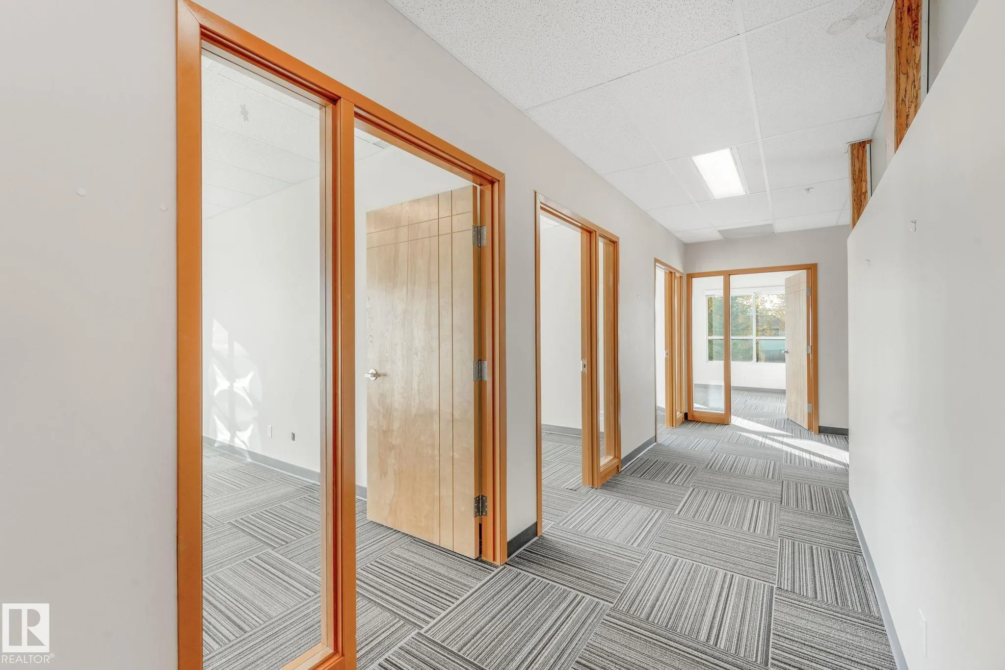 2920 Calgary Trail